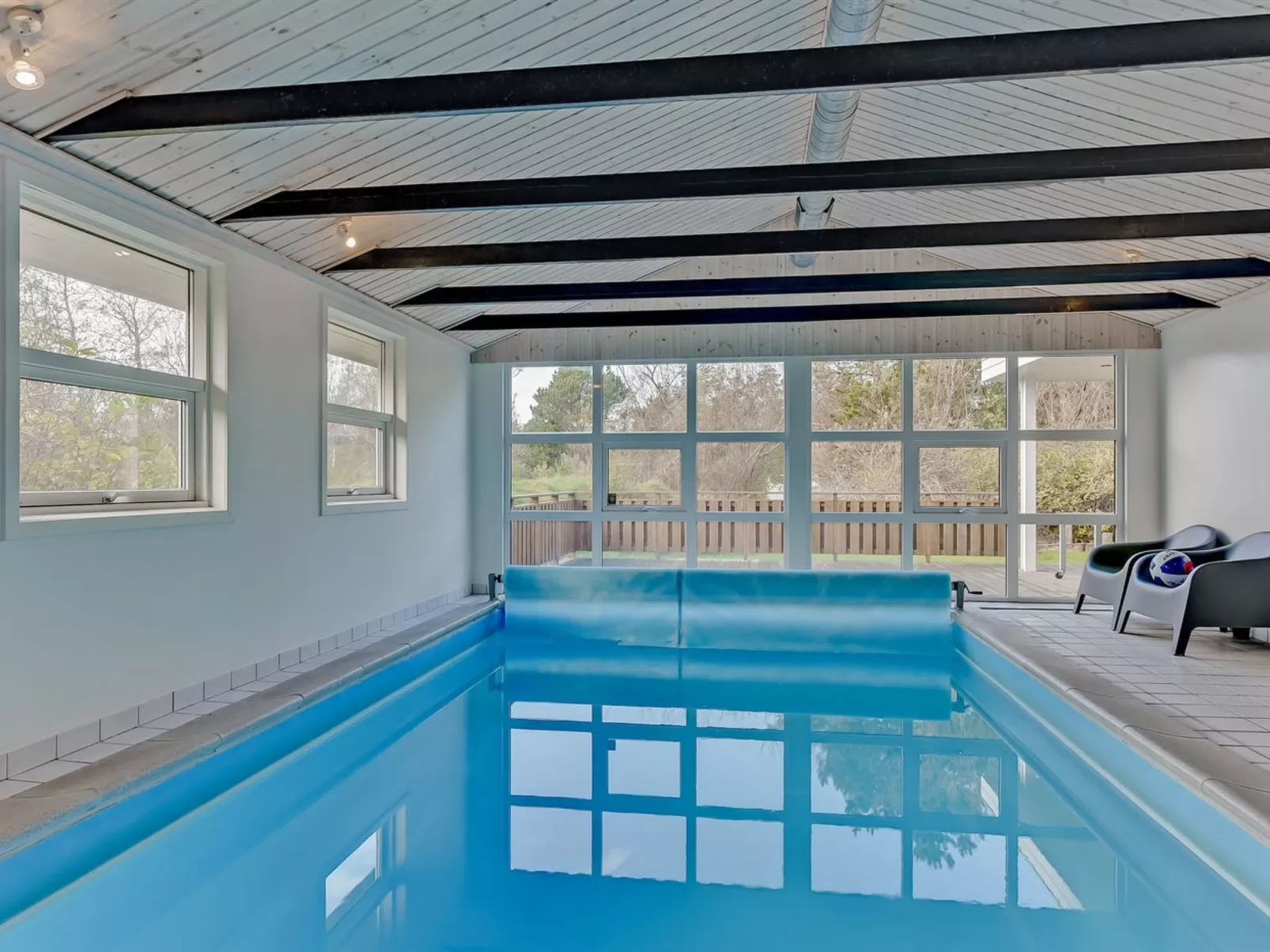 "Aaro" - 1.5km from the sea-Buiten