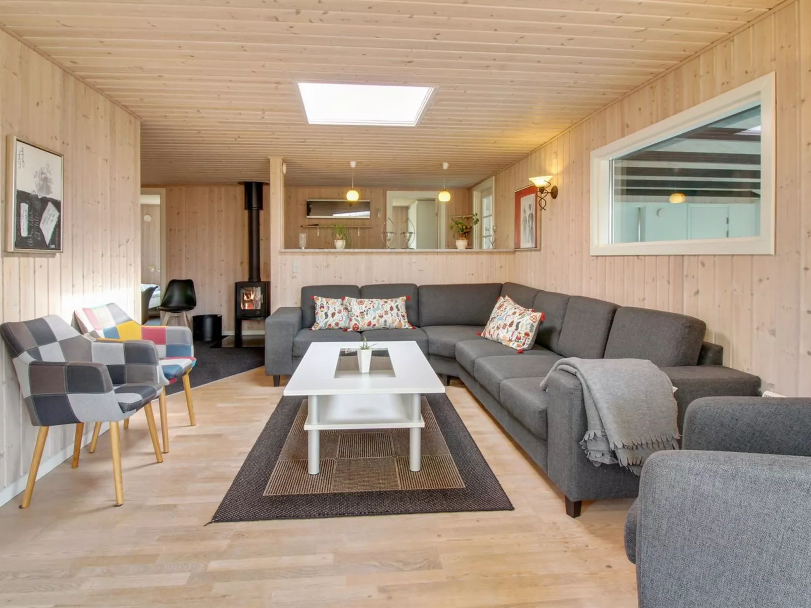 "Aaro" - 1.5km from the sea-Binnen