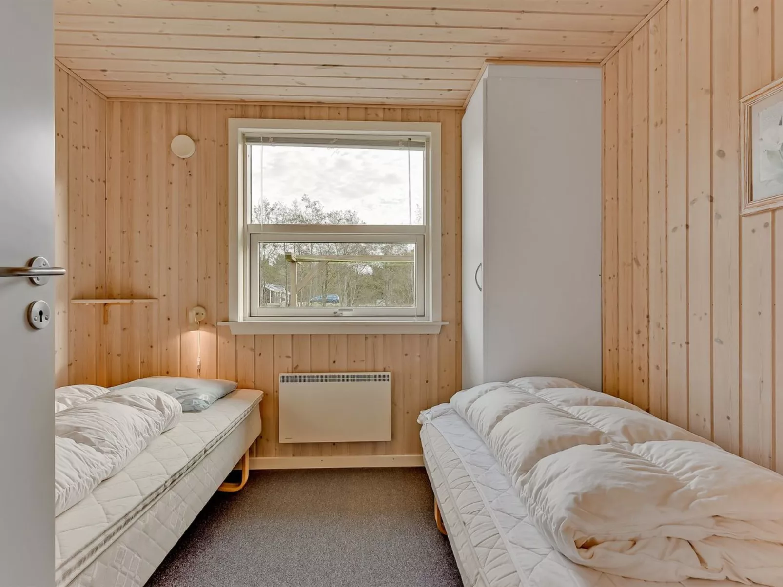 "Aaro" - 1.5km from the sea-Binnen