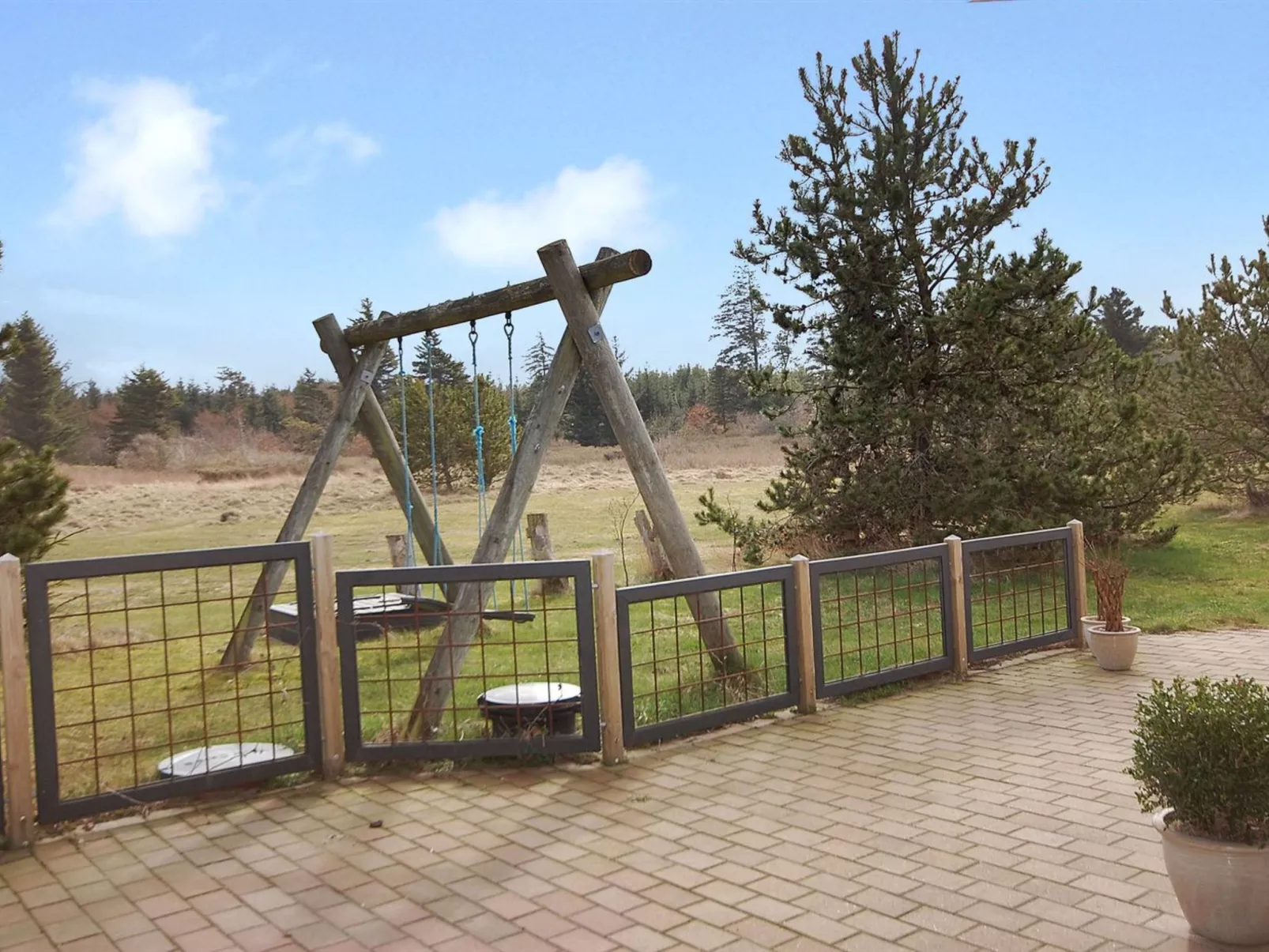 "Ingebritt" - 1.5km from the sea-Buiten