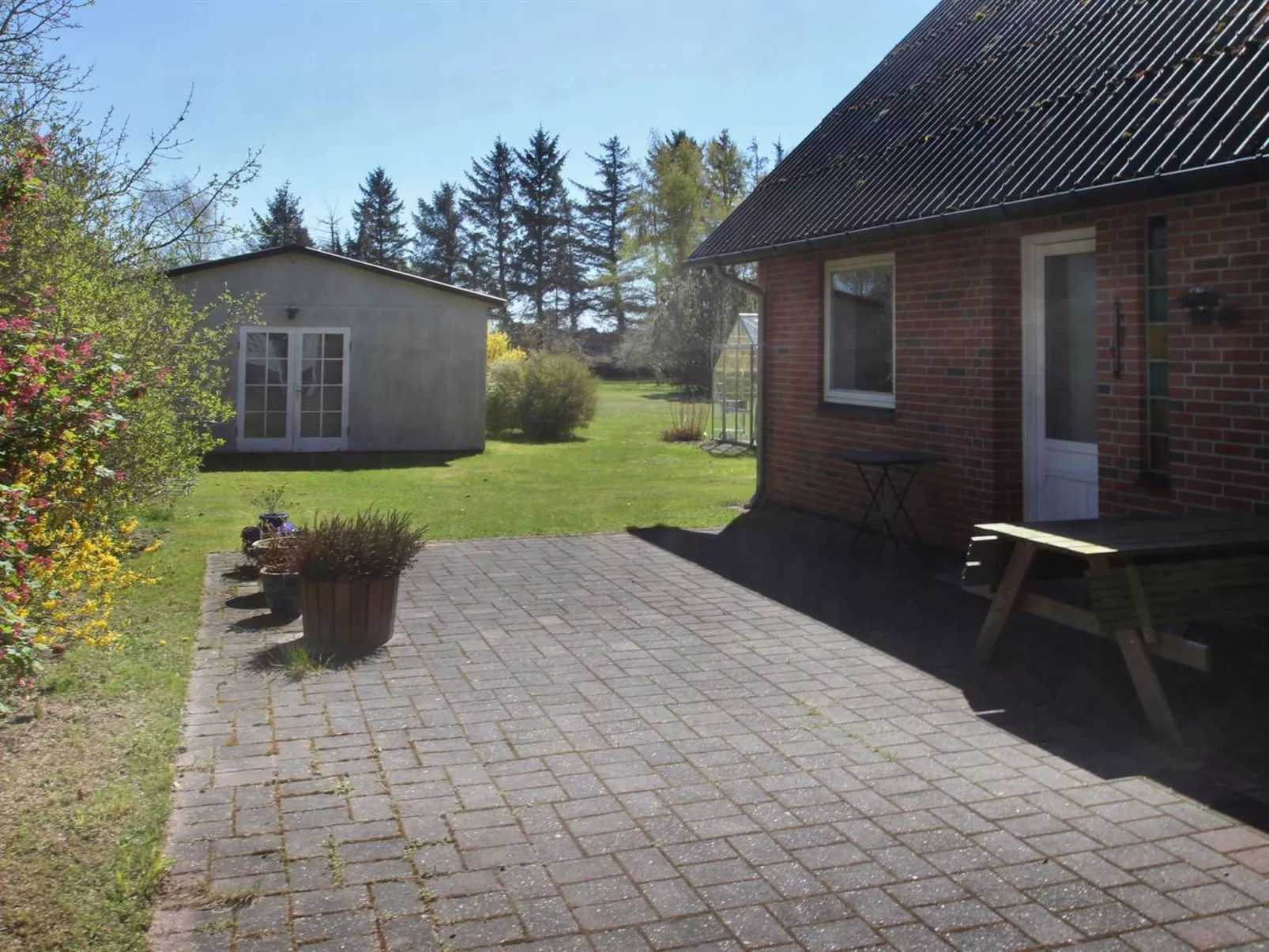 "Ognen" - 1.5km from the sea-Buiten