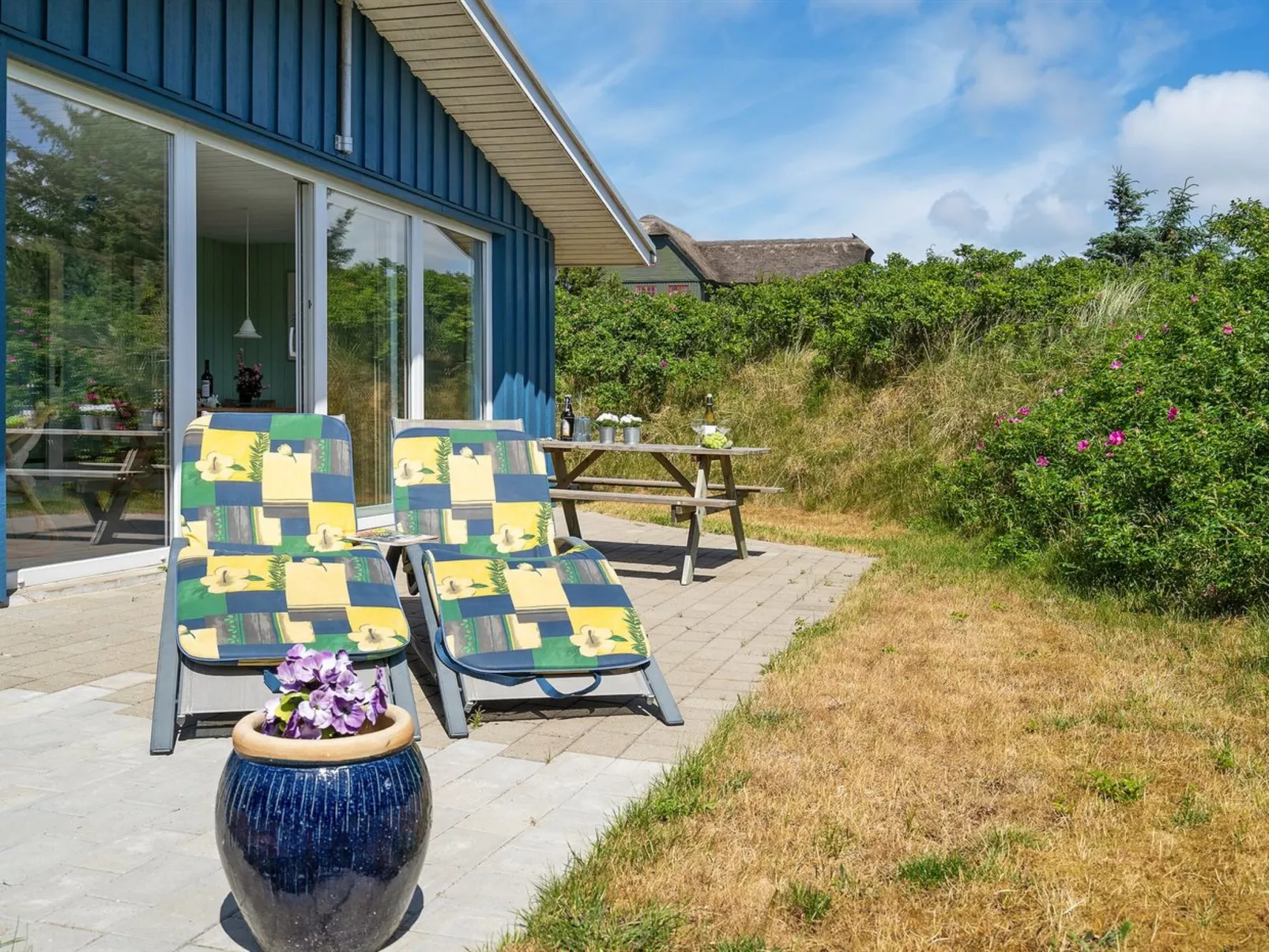 "Sigfride" - 500m from the sea-Buiten