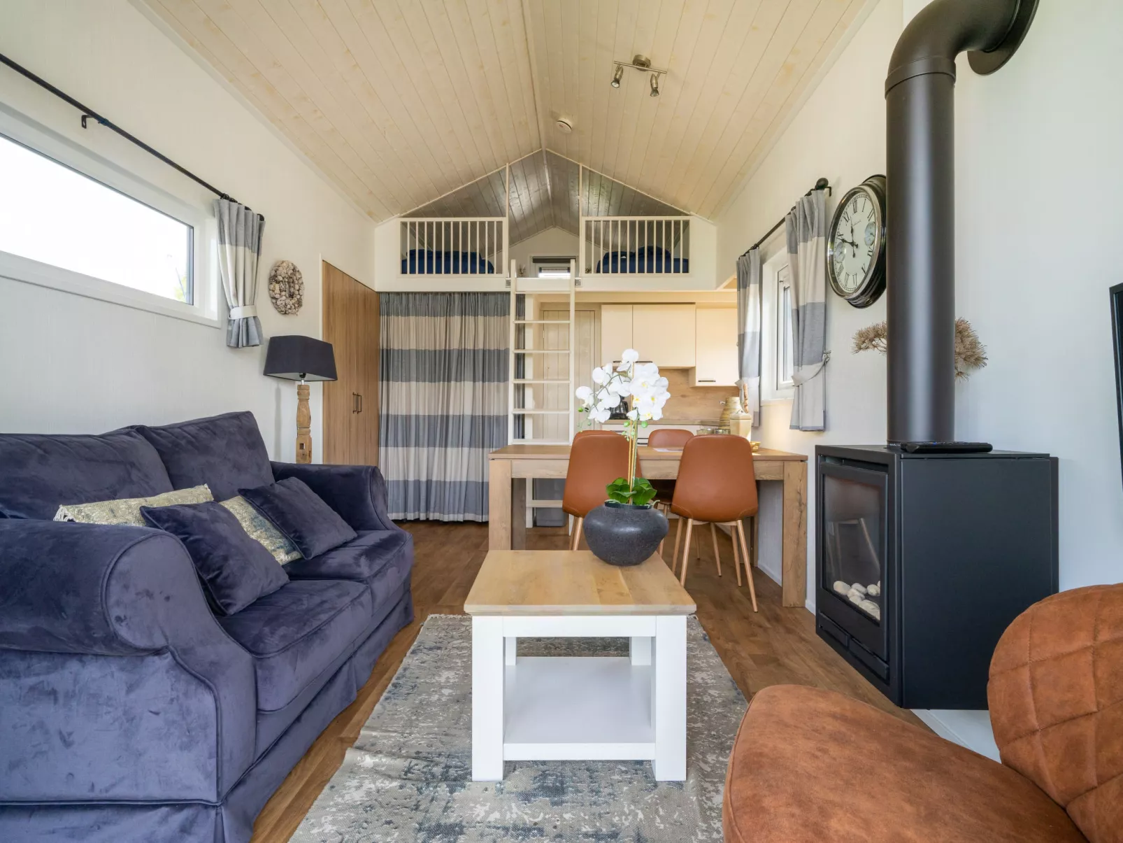 Tiny House 4-Buiten