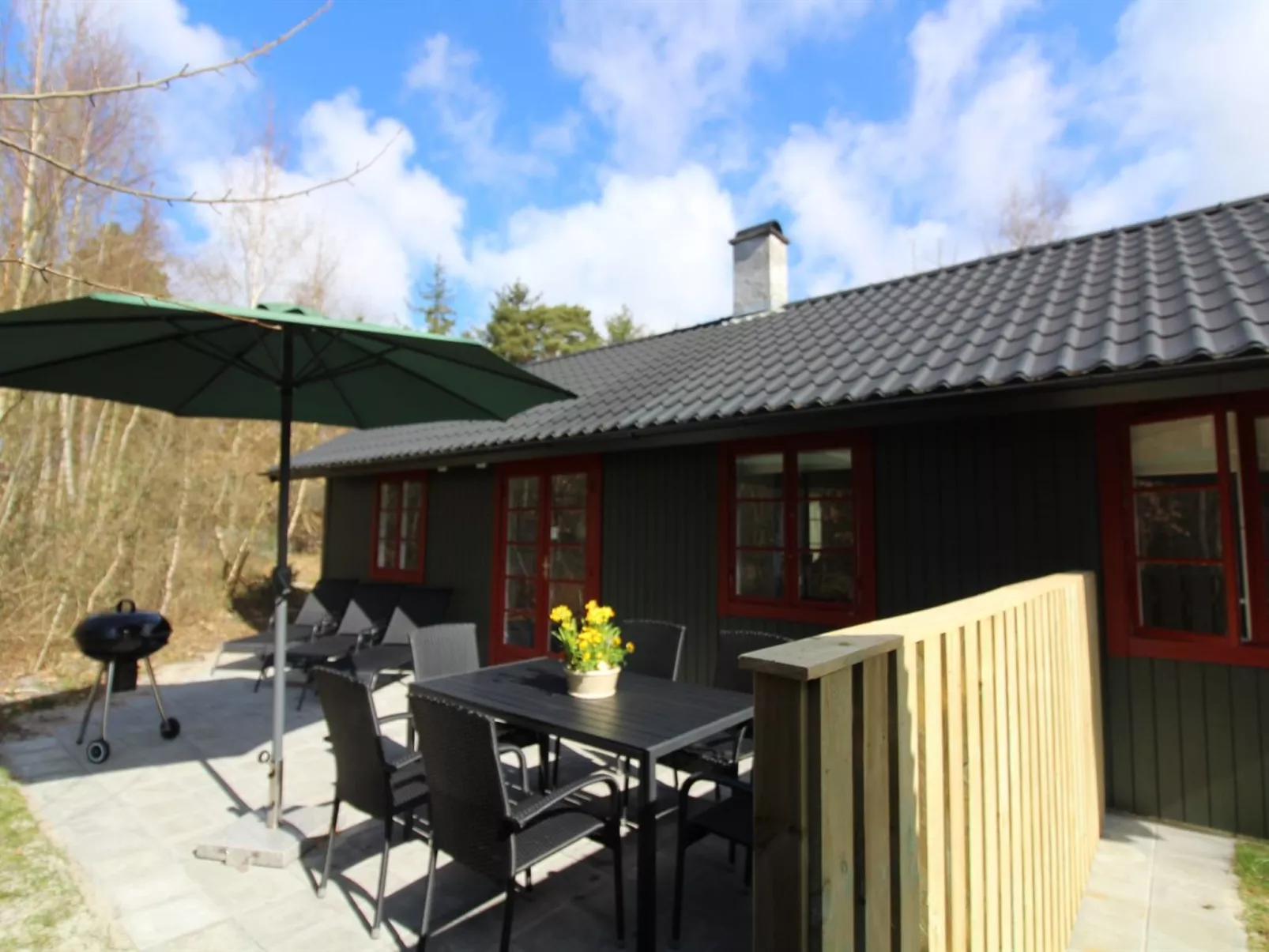 "Franzine" - 200m from the sea-Buiten