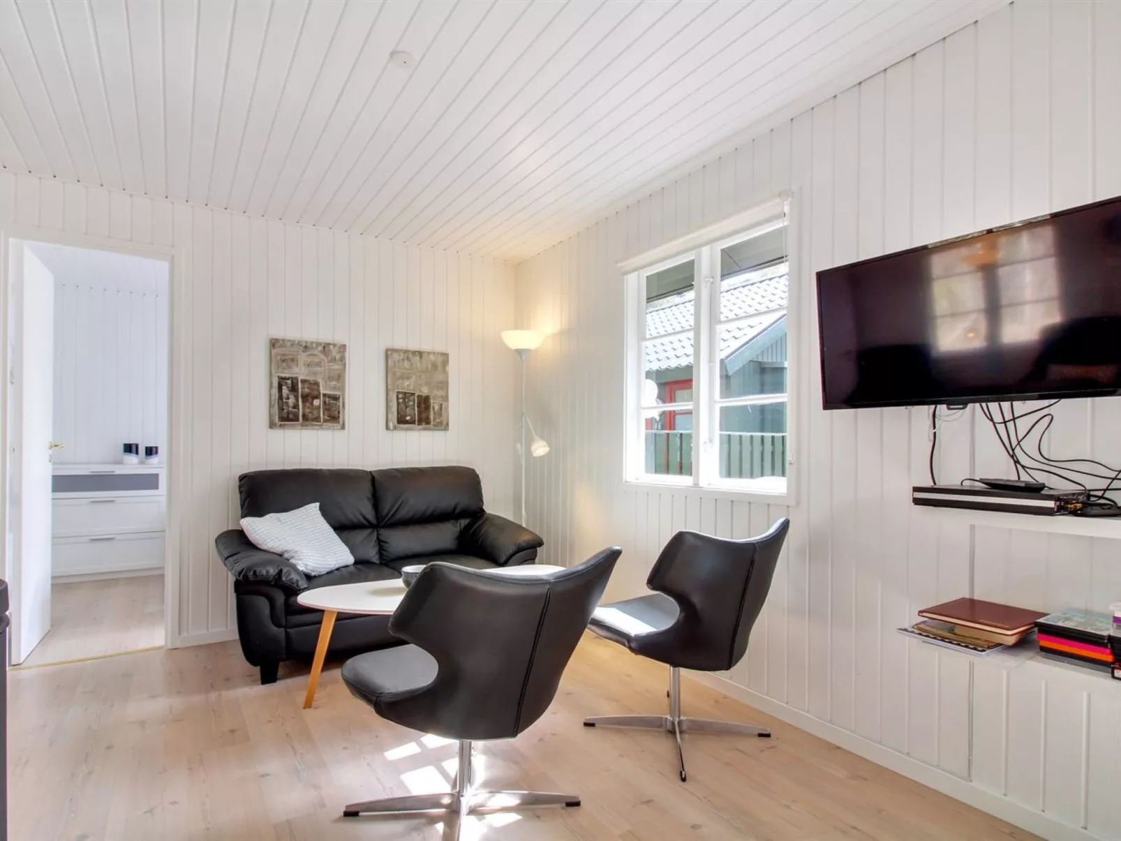 "Franzine" - 200m from the sea-Binnen