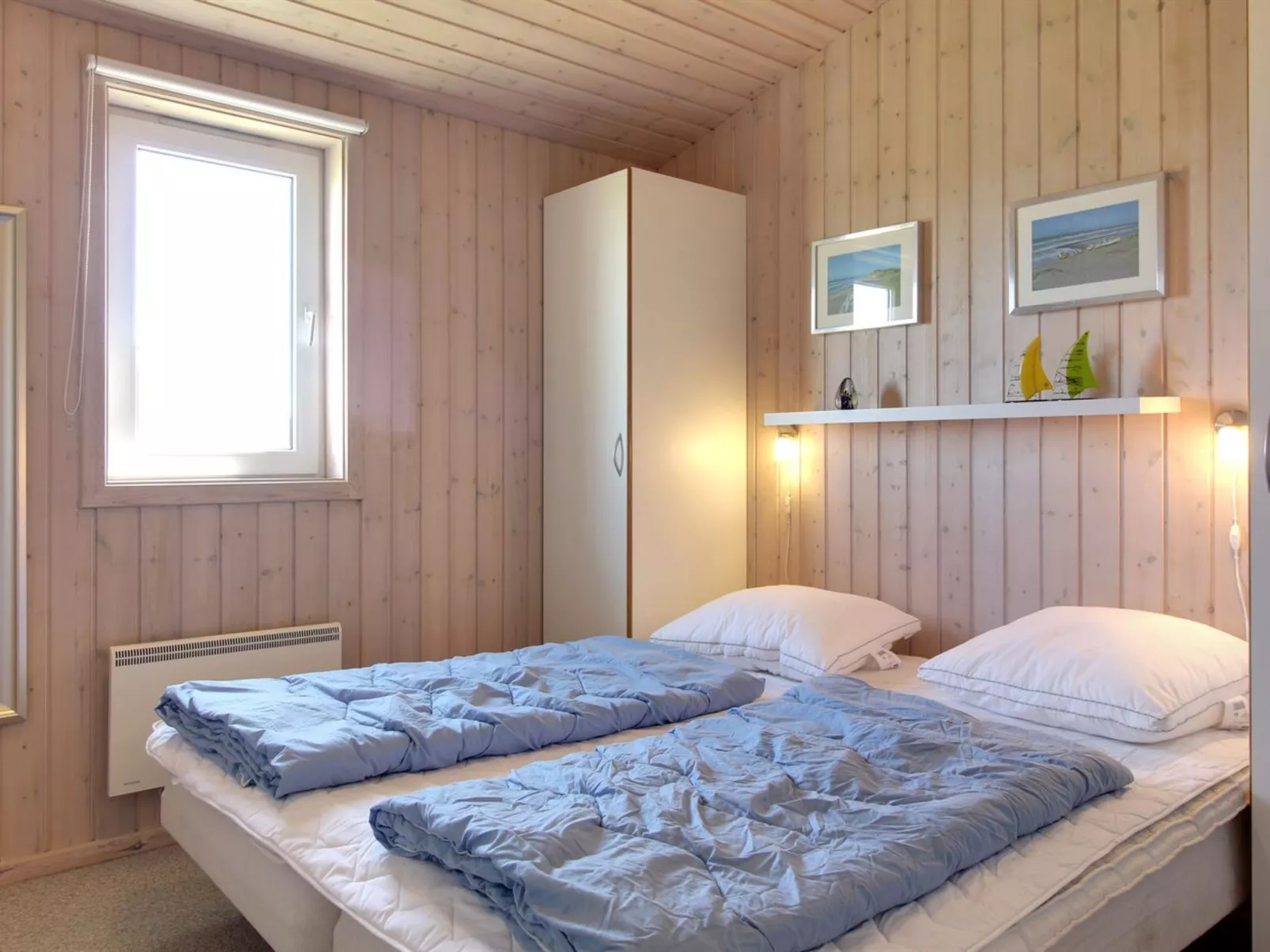 "Eyvin" - 100m from the sea-Binnen