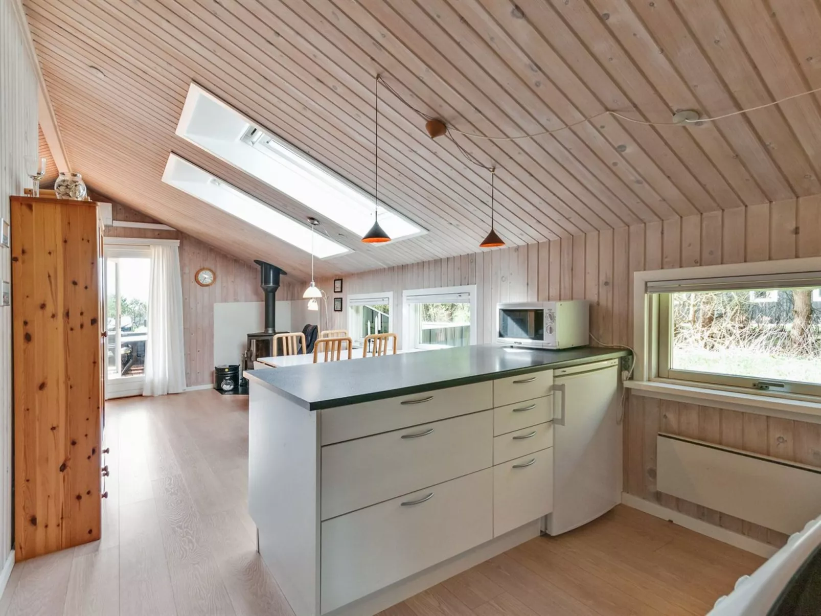 "Gerlinde" - 600m from the sea-Binnen