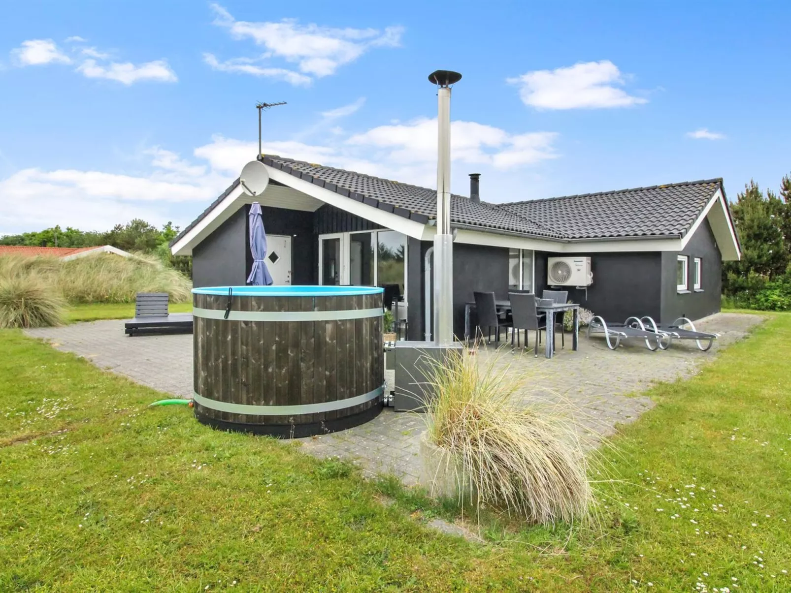 "Claudi" - 800m from the sea in Western Jutland-Buiten
