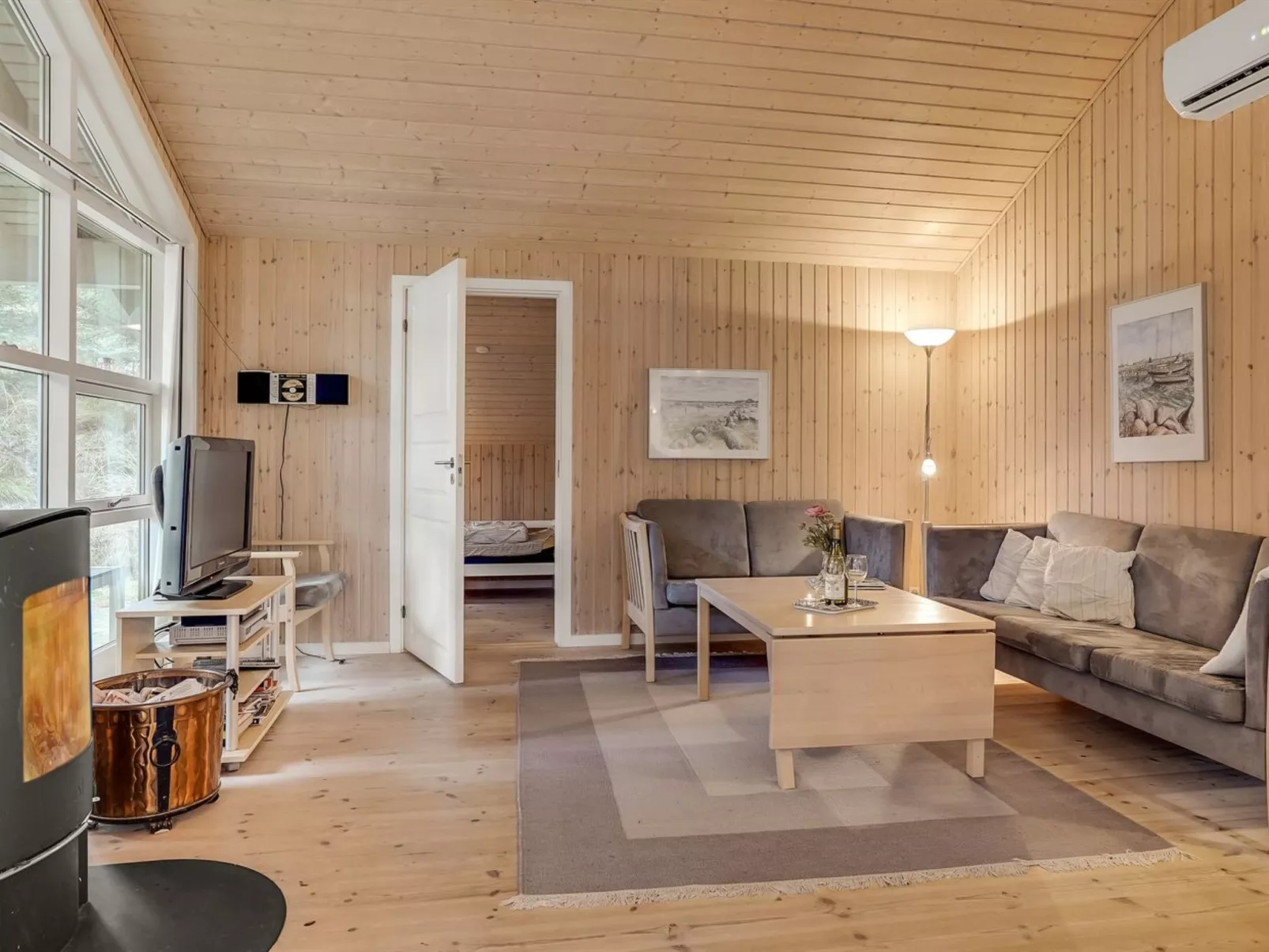 "Hilke" - 850m from the sea-Binnen