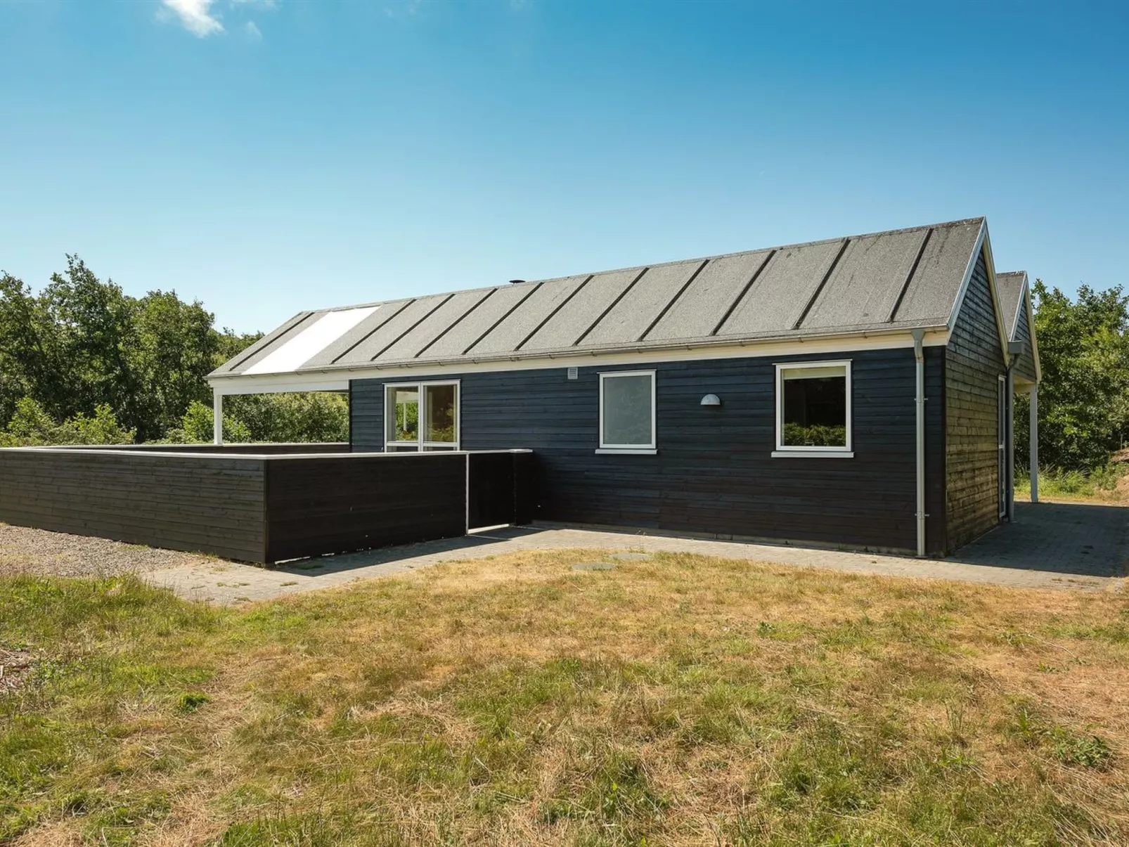 "Erich" - 1.8km from the sea-Buiten