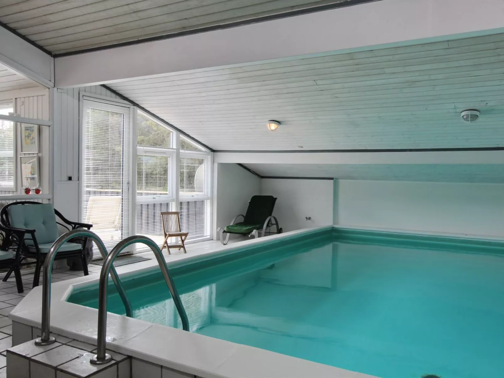 "Halwarth" - 250m from the sea-Buiten