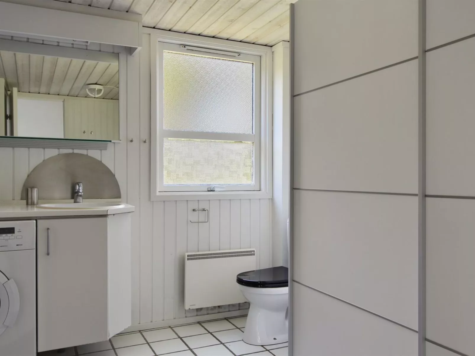 "Halwarth" - 250m from the sea-Binnen