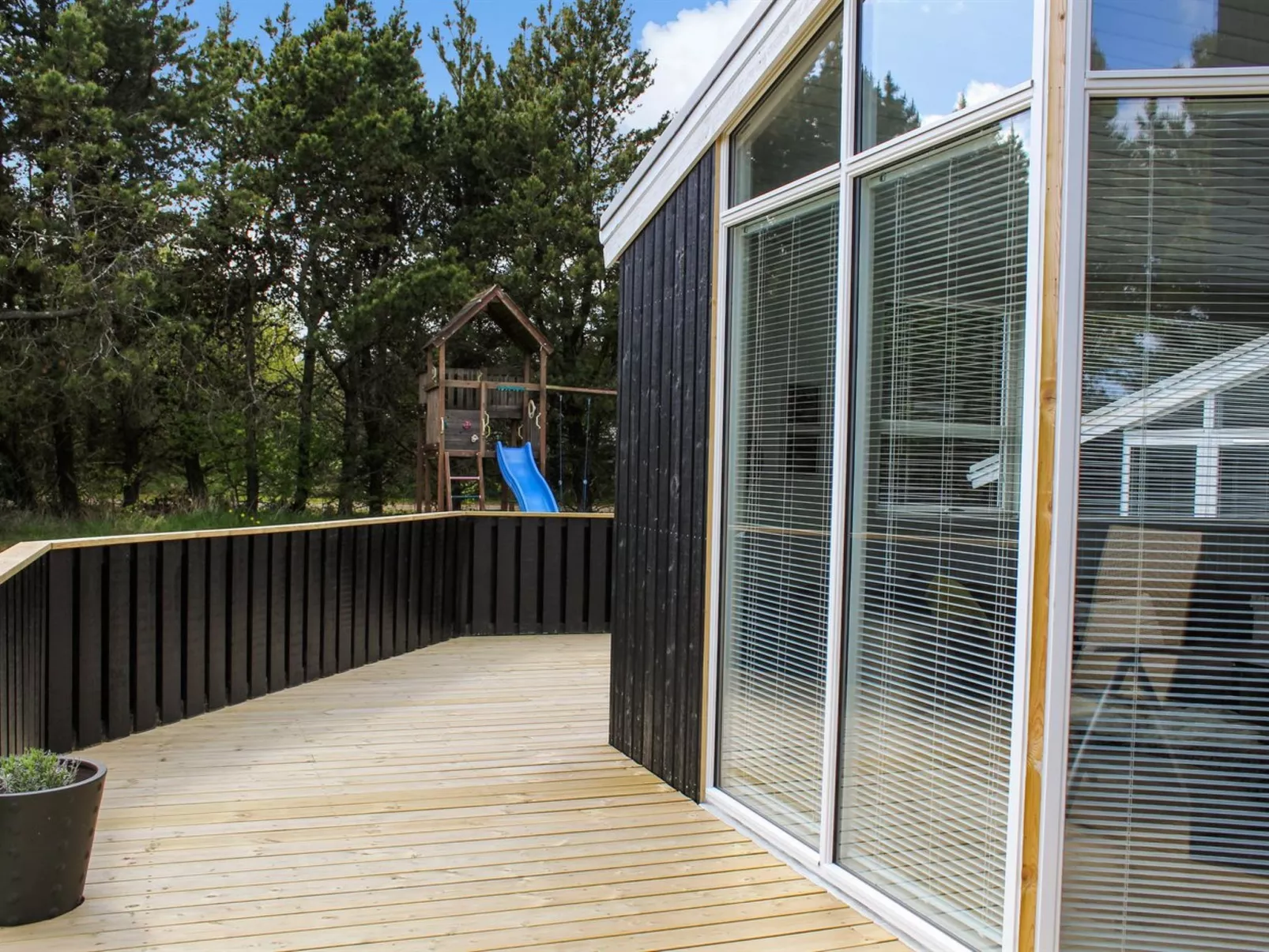"Halwarth" - 250m from the sea-Buiten