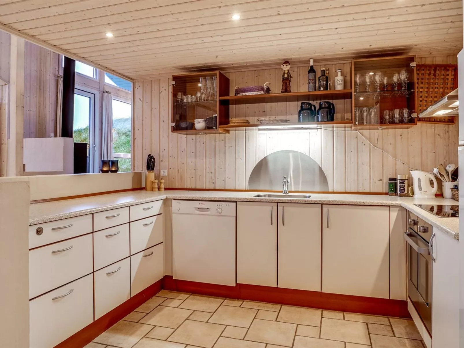 "Ludviga" - 400m from the sea-Binnen