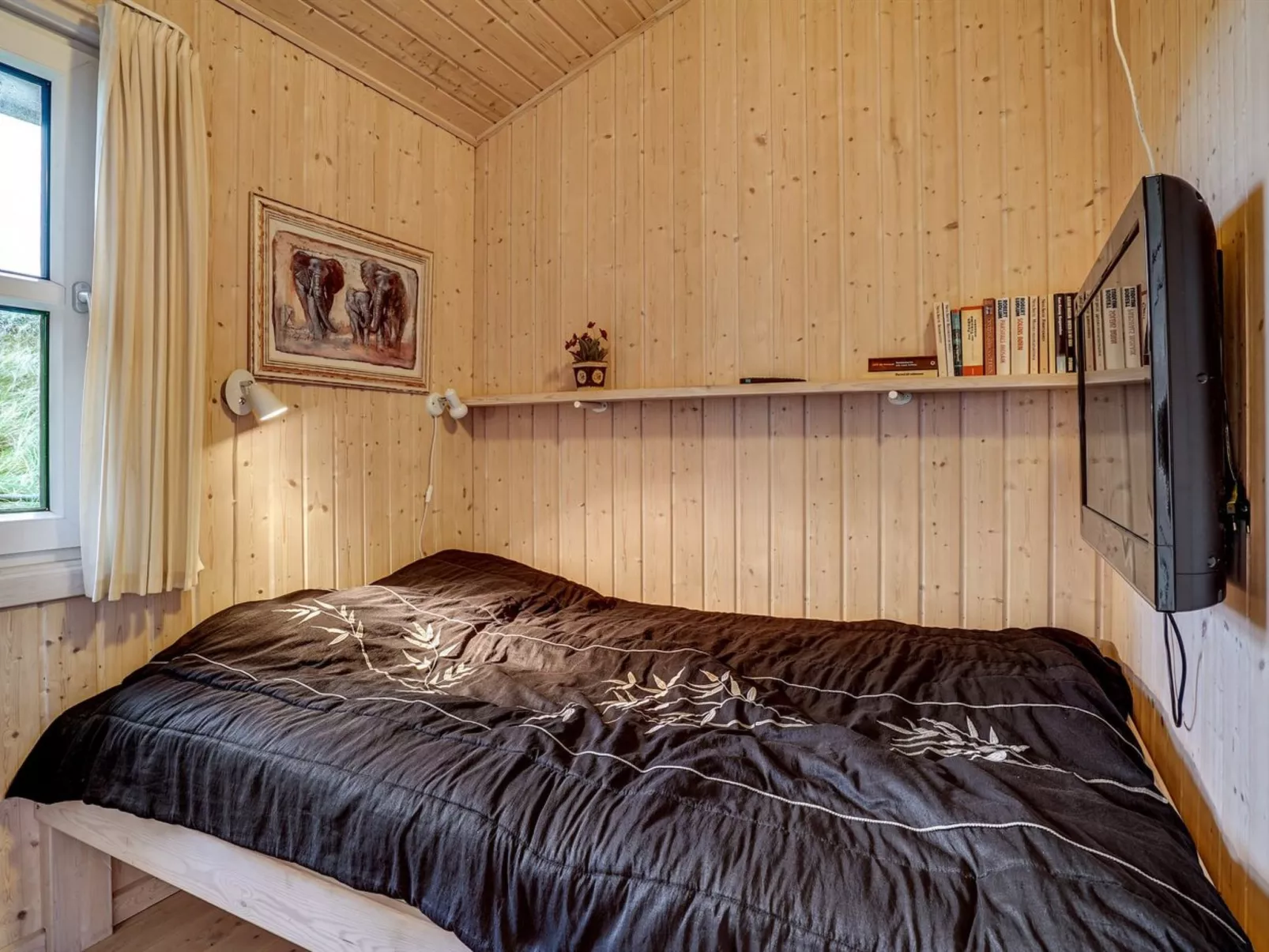 "Ludviga" - 400m from the sea-Binnen