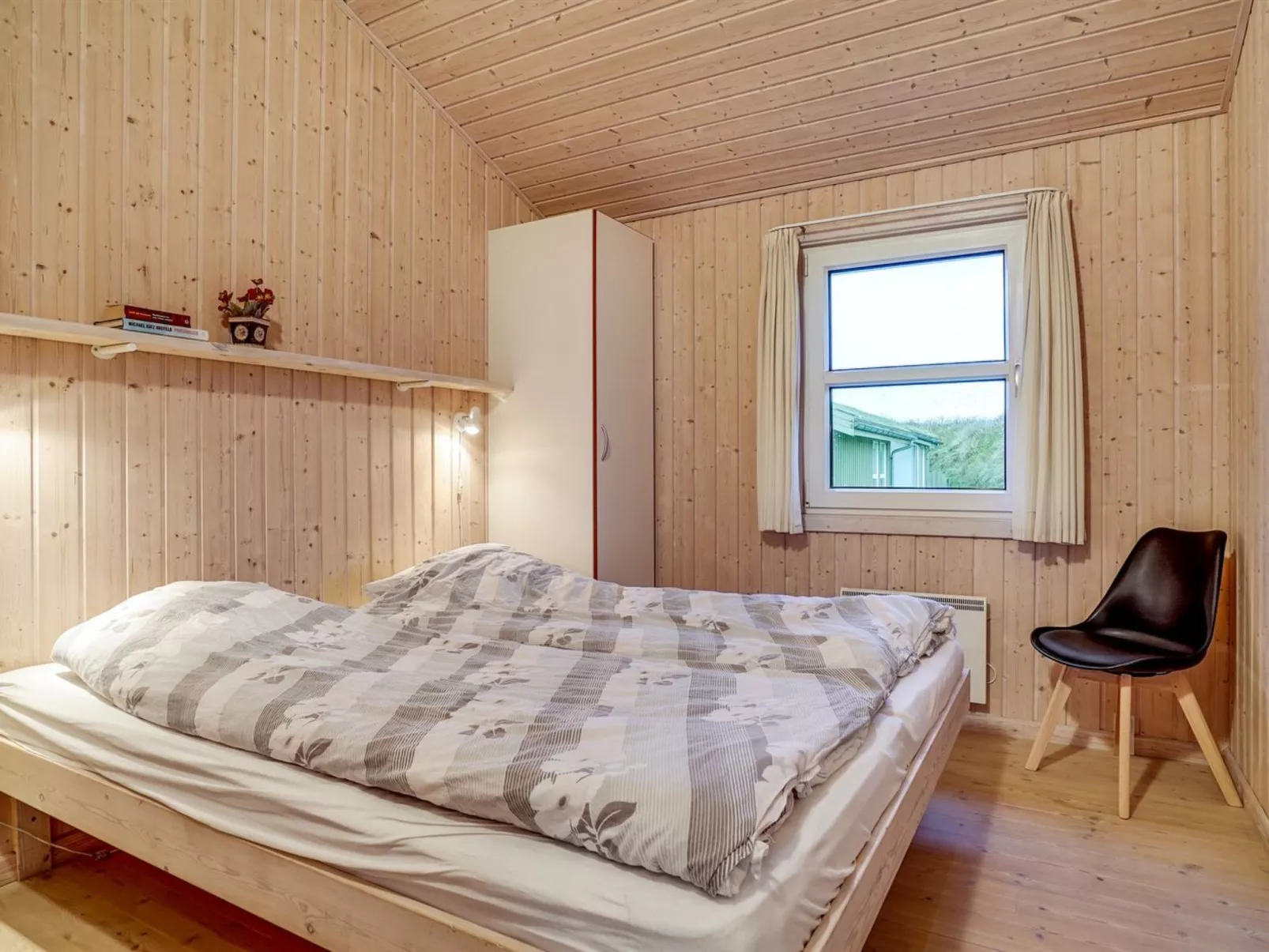 "Ludviga" - 400m from the sea-Binnen