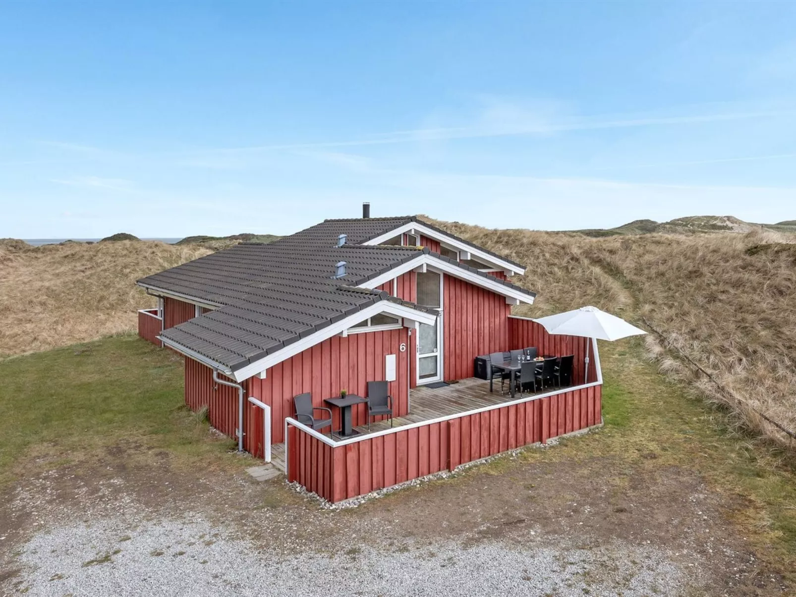 "Ludviga" - 400m from the sea-Buiten