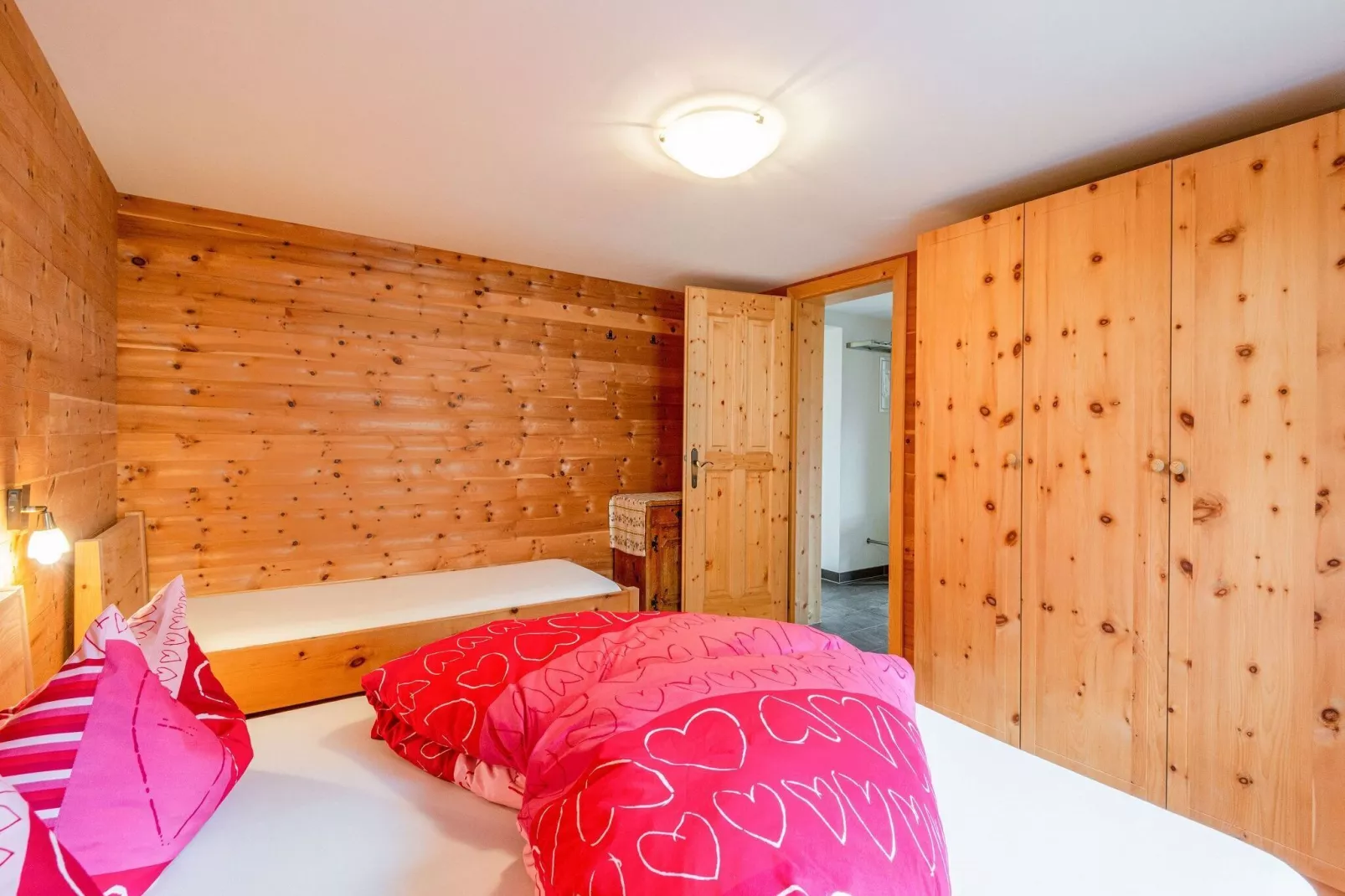 Appartement Almrose-Slaapkamer