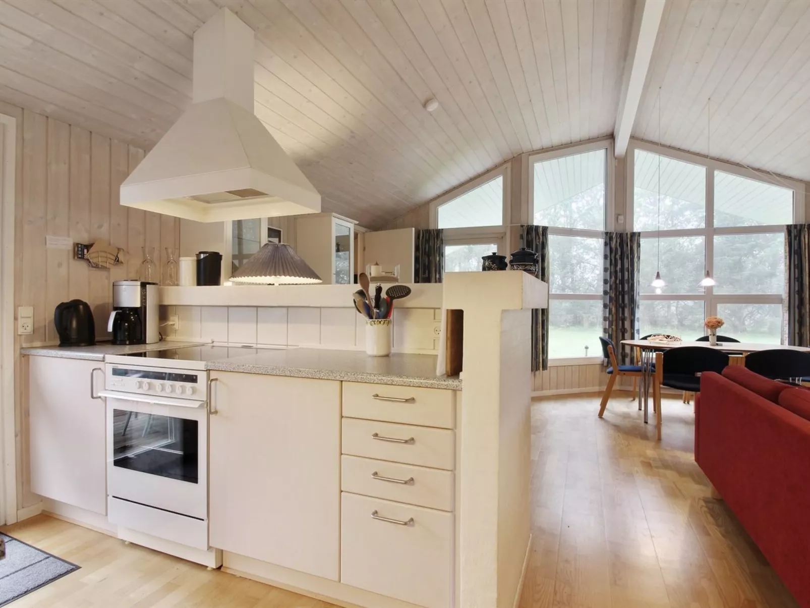 "Vilmar" - 1.2km from the sea-Binnen