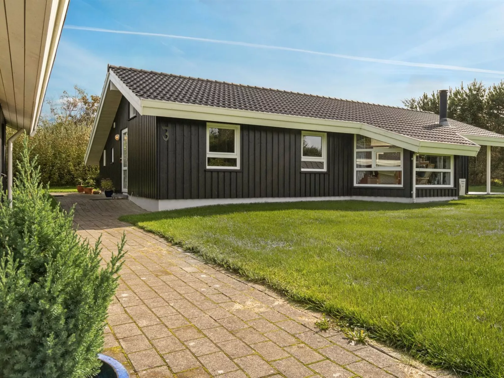 "Vilmar" - 1.2km from the sea-Buiten