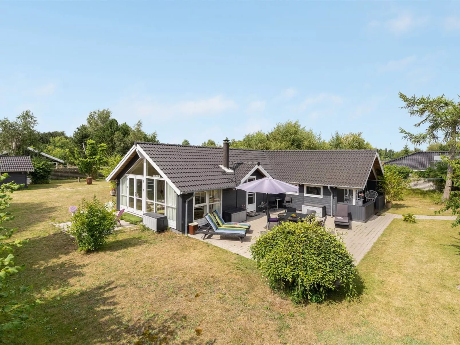 "Zelda" - 300m from the sea-Buiten