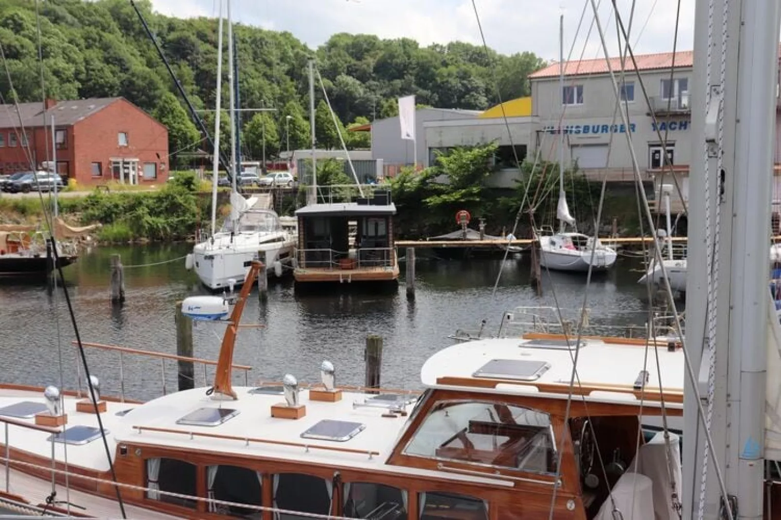 Hausboot Lina-Terras