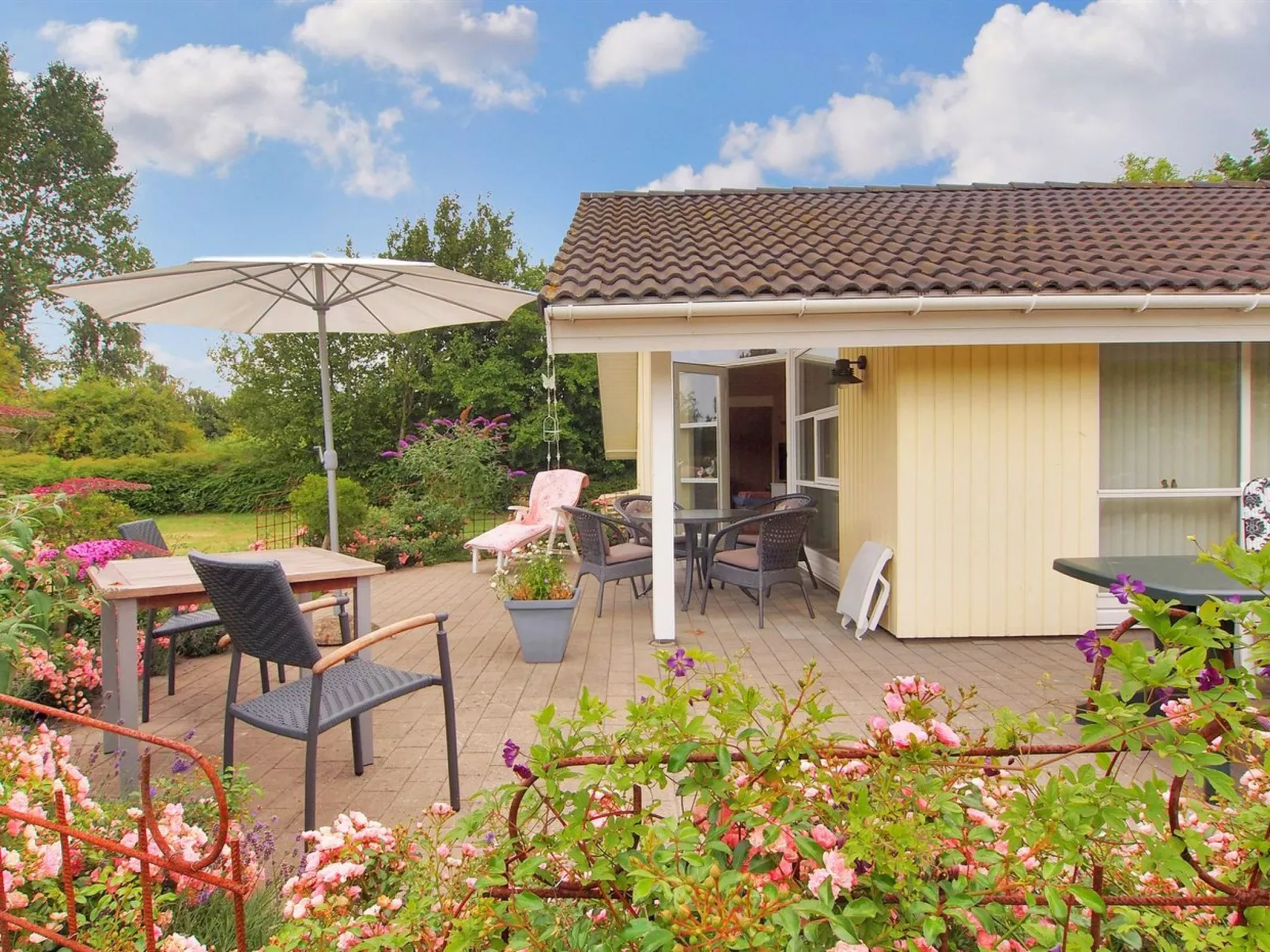 "Lilia" - 900m from the sea-Buiten