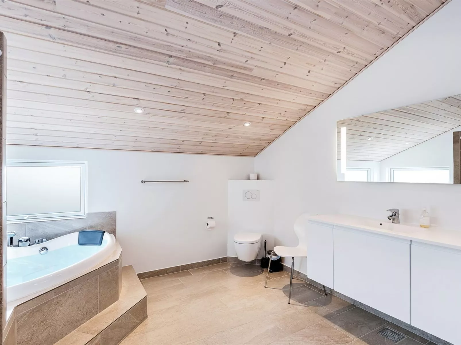 "Engelina" - 1.3km from the sea-Binnen
