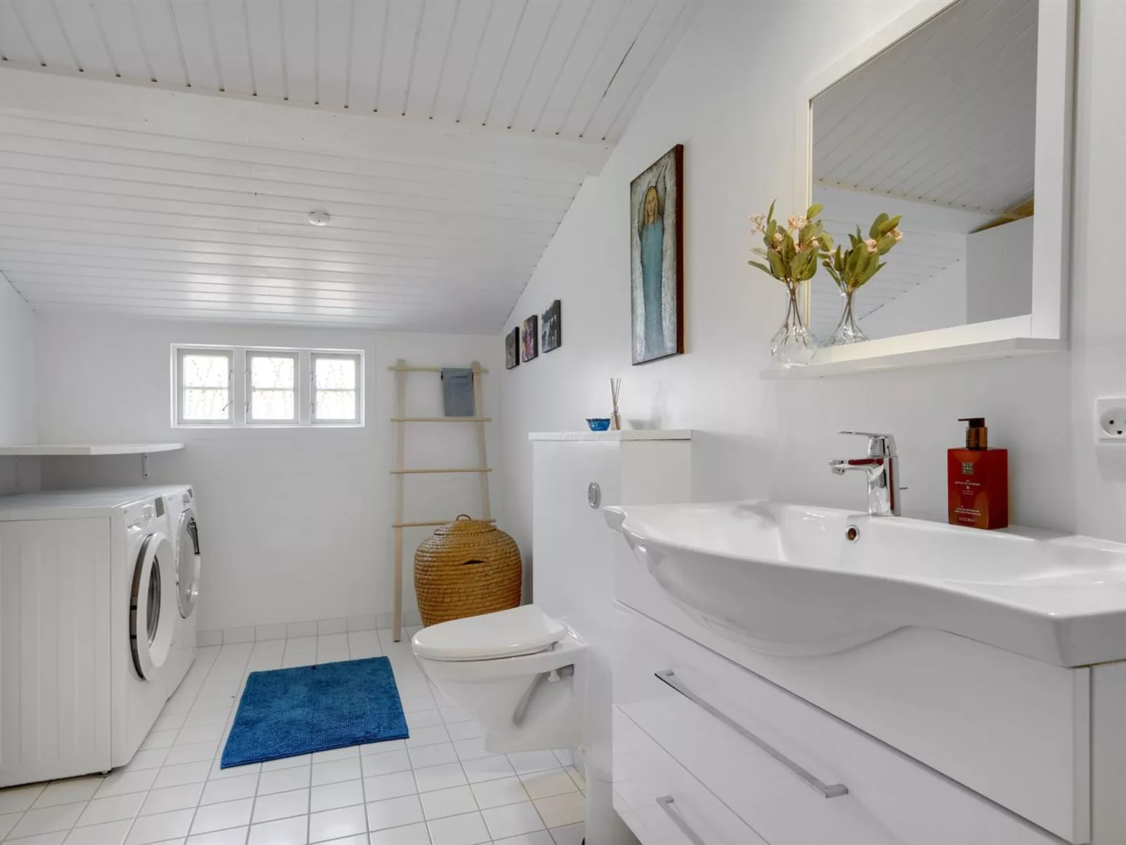 "Hjort" - 100m from the sea-Binnen