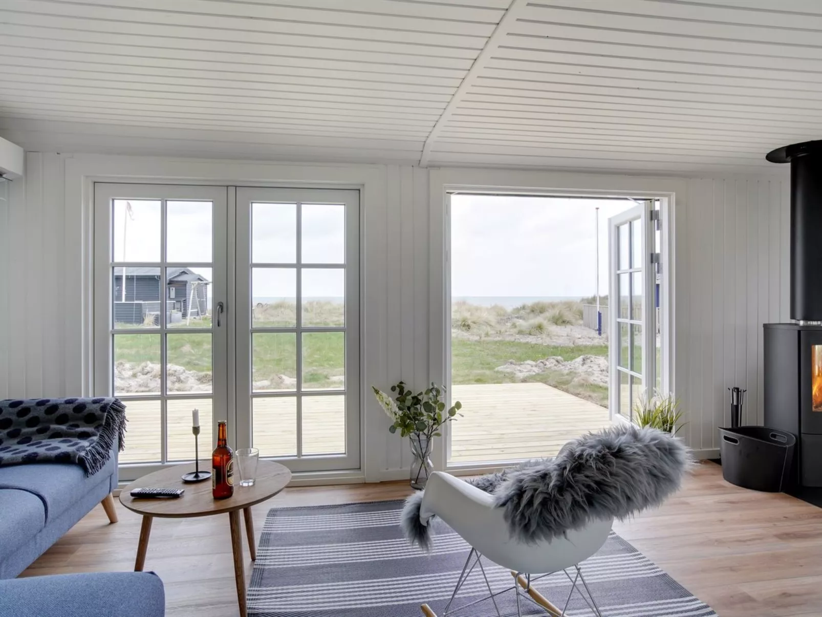 "Adina" - 50m from the sea-Binnen