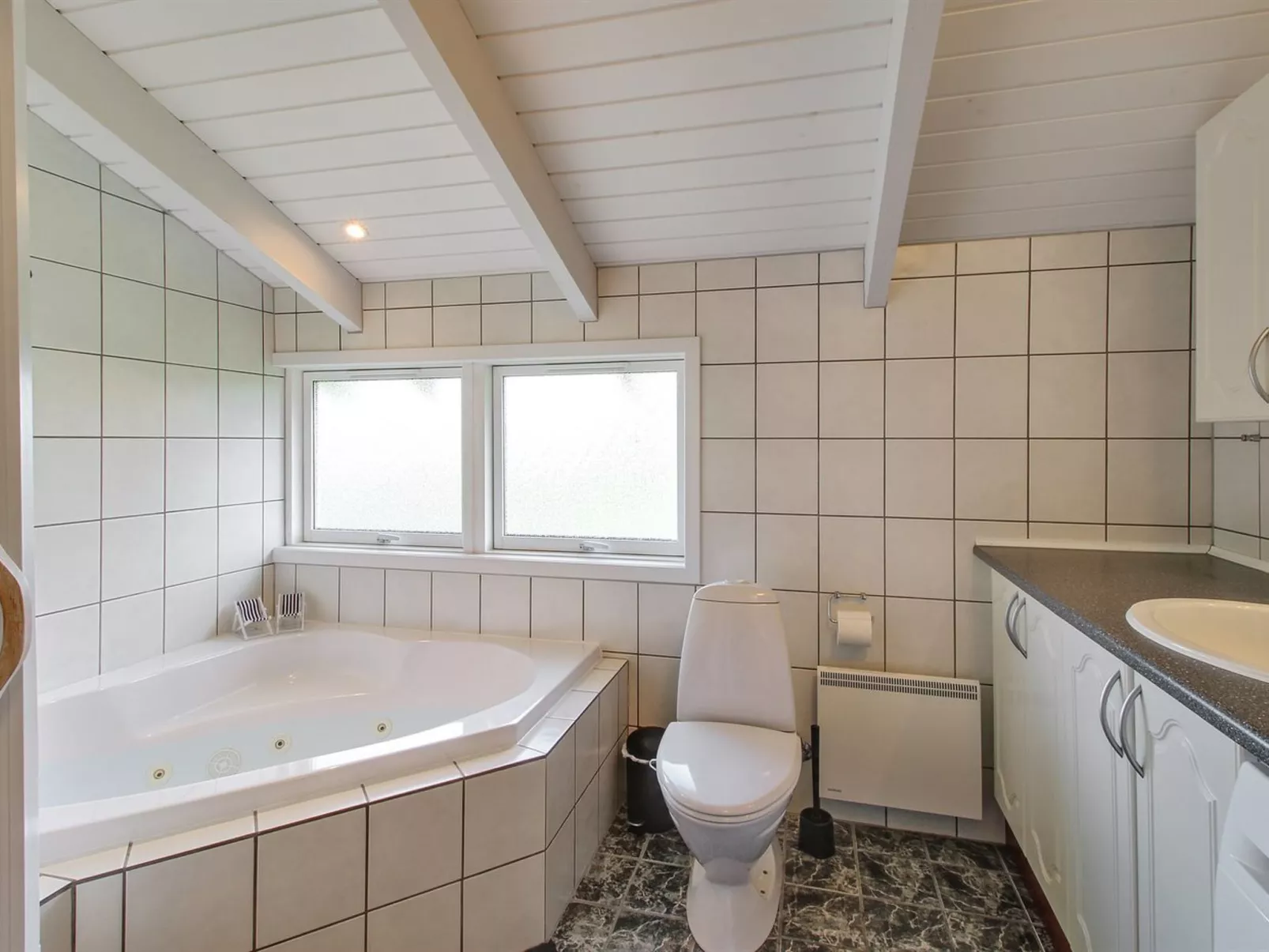 "Clari" - 500m from the sea-Binnen