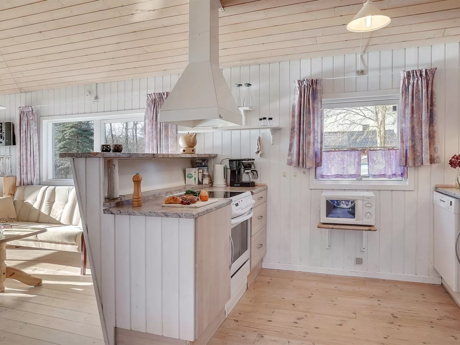 "Steinunn" - 1.5km from the sea-Binnen