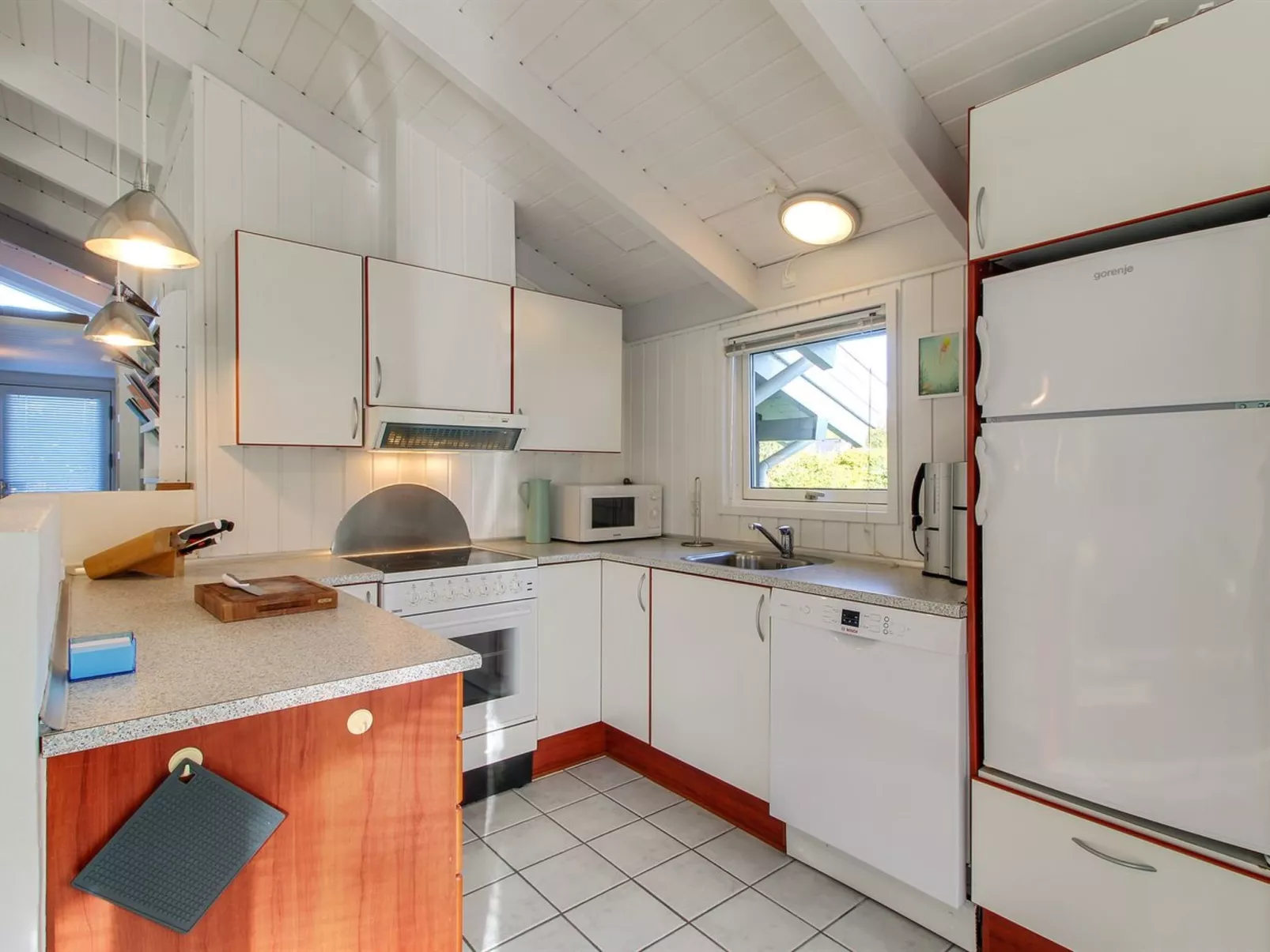 "Clari" - 500m from the sea-Binnen