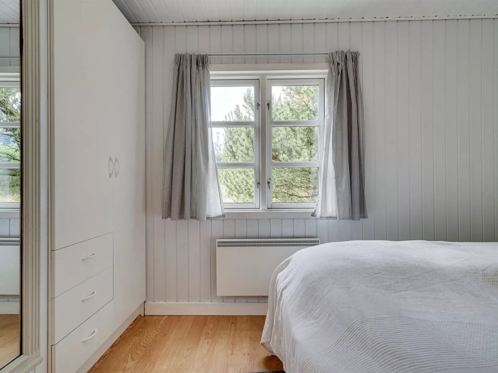"Erikke" - 300m from the sea-Binnen
