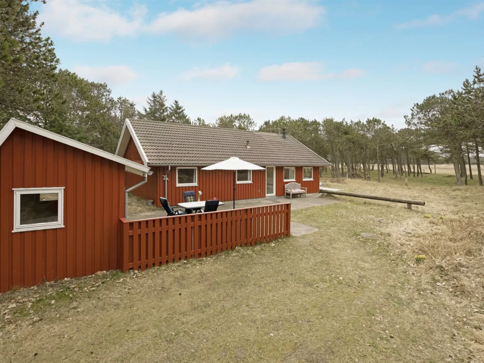 "Tove" - 1.5km from the sea-Buiten
