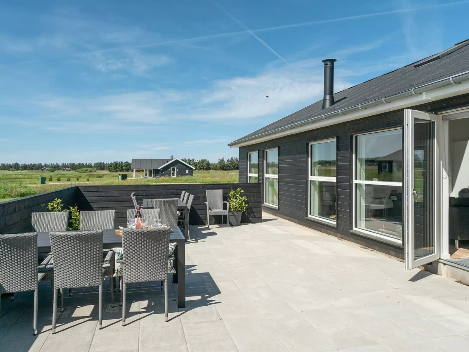 "Anike" - 1.6km from the sea-Binnen