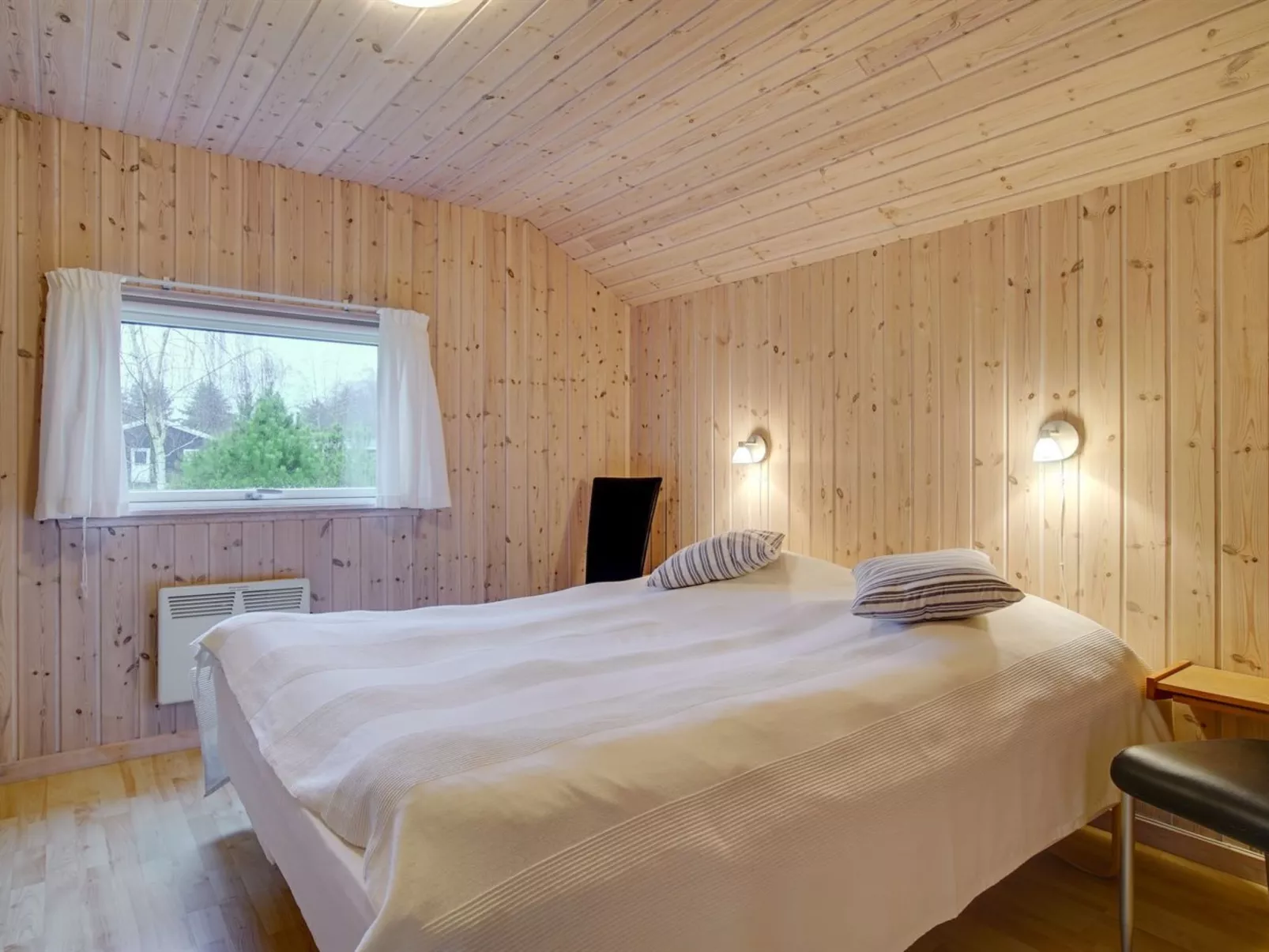 "Tialda" - 1.3km from the sea-Binnen