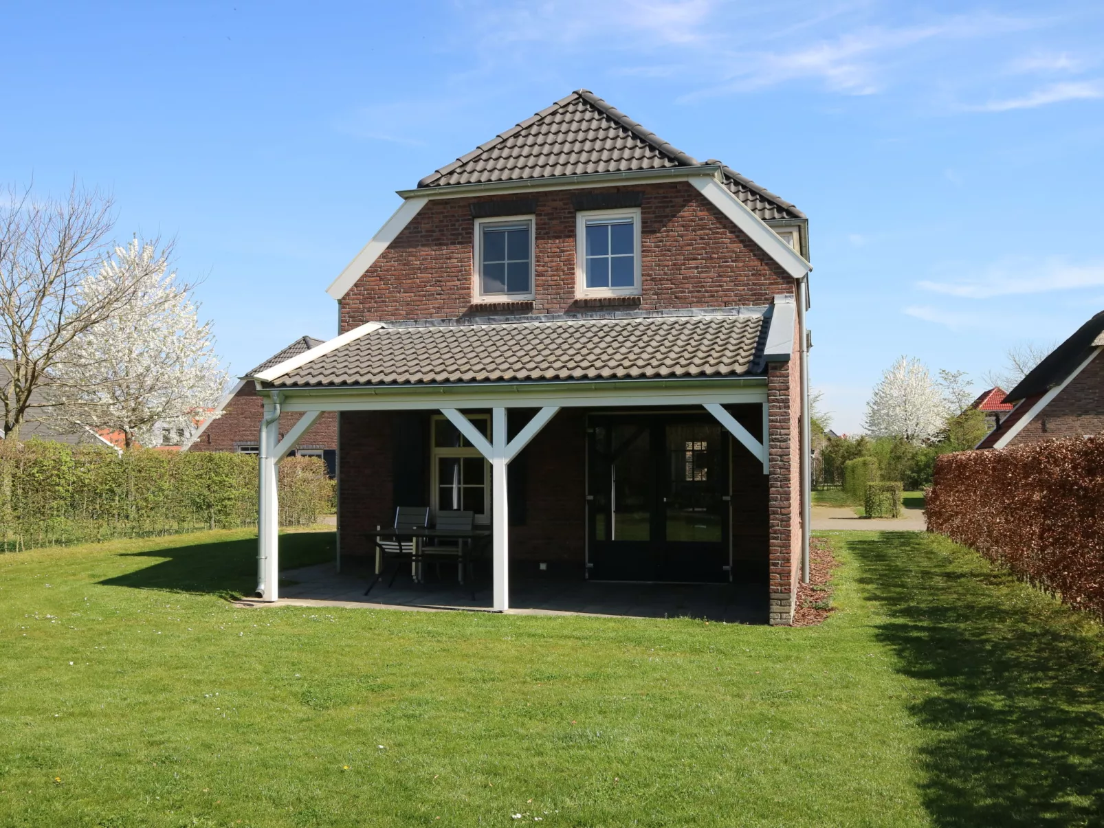 Buitenhof De Leistert-Buiten