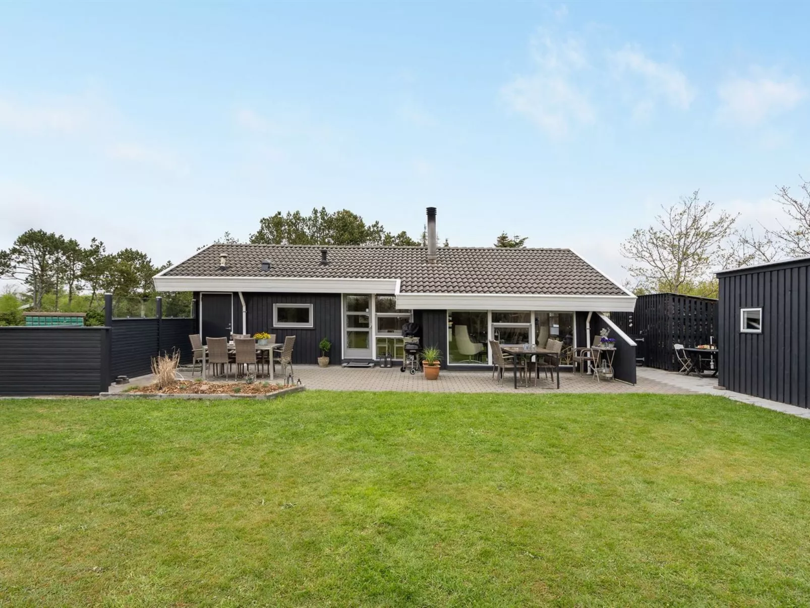 "Gita" - 2.2km from the sea-Binnen