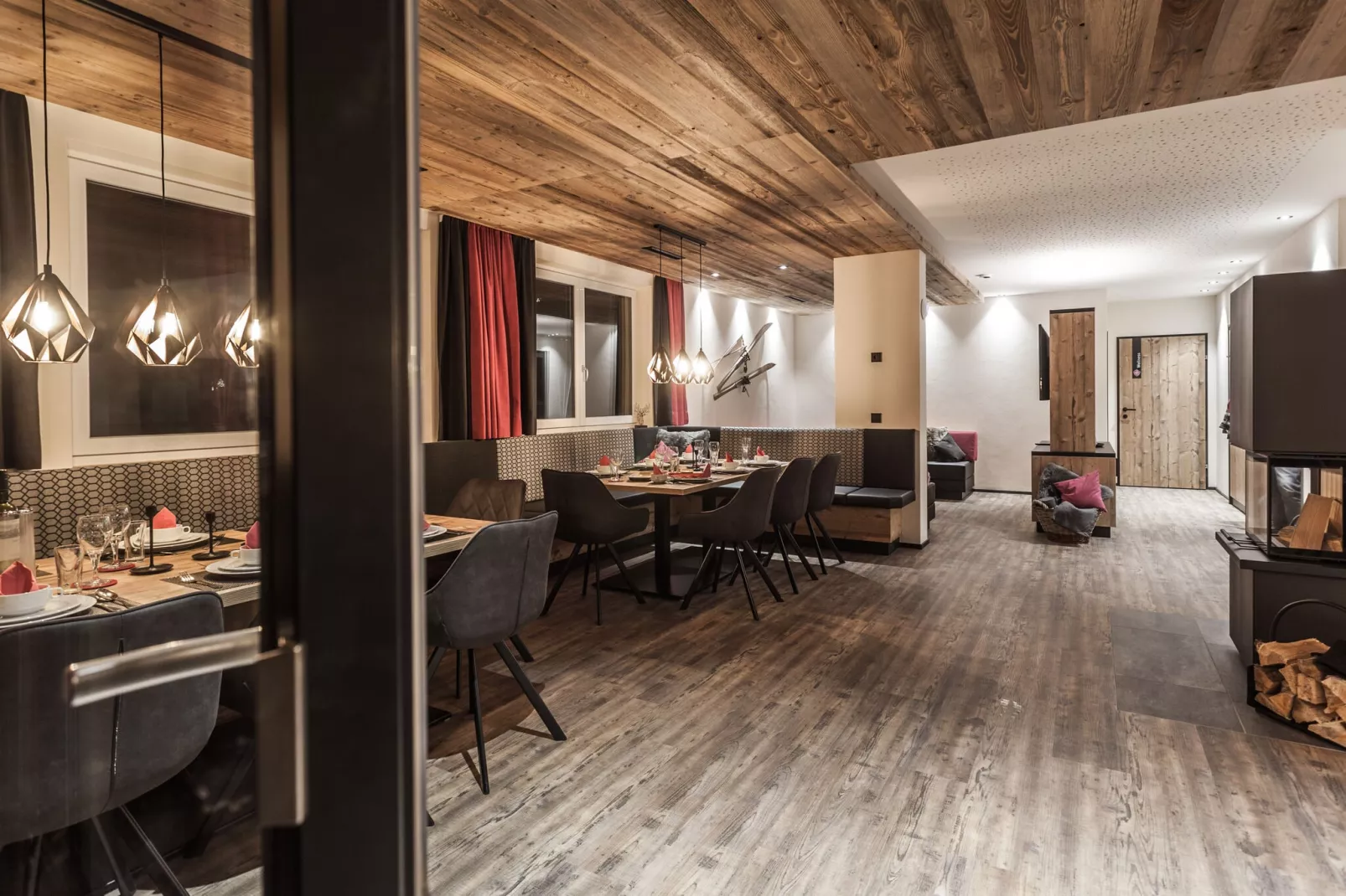 Luxurious Montafon Chalet L 2-Woonkamer