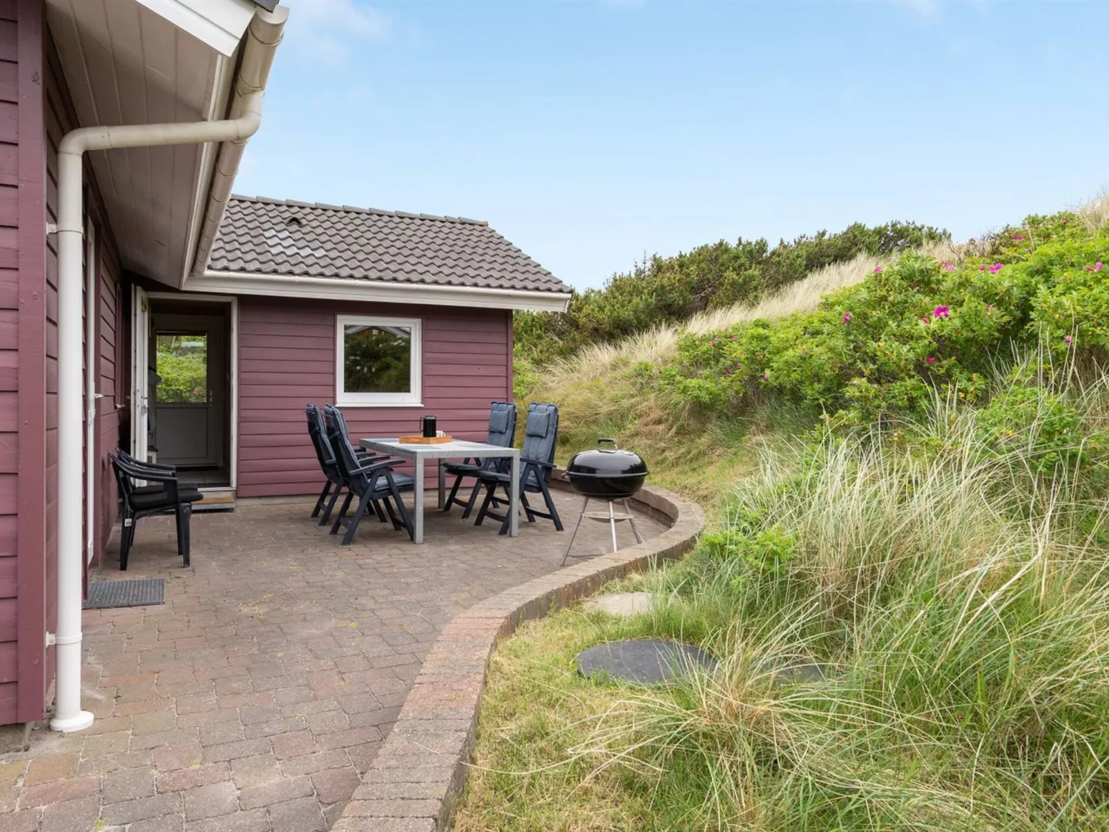 "Eugenie" - 450m from the sea-Buiten