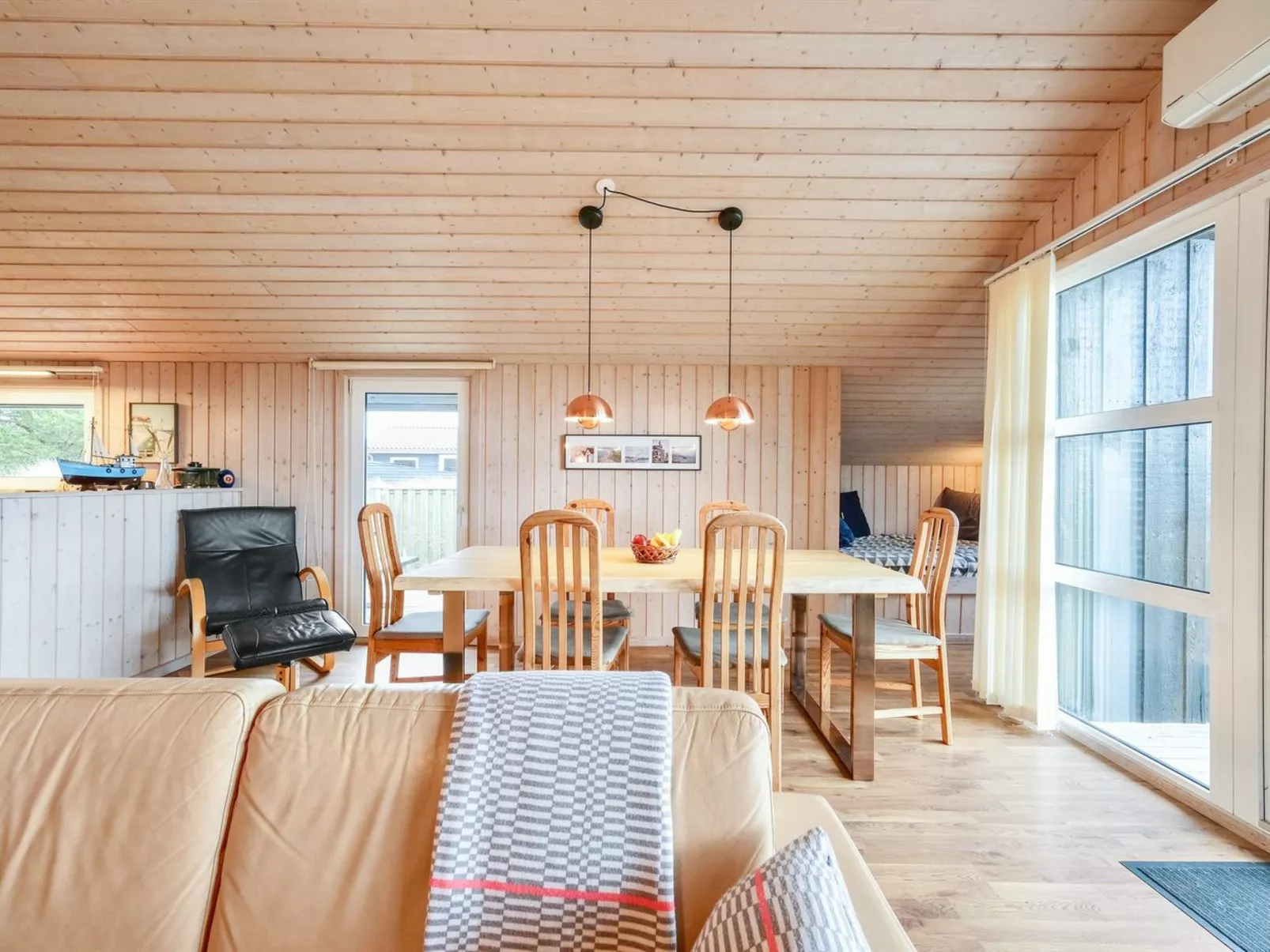 "Suleika" - 900m from the sea-Binnen
