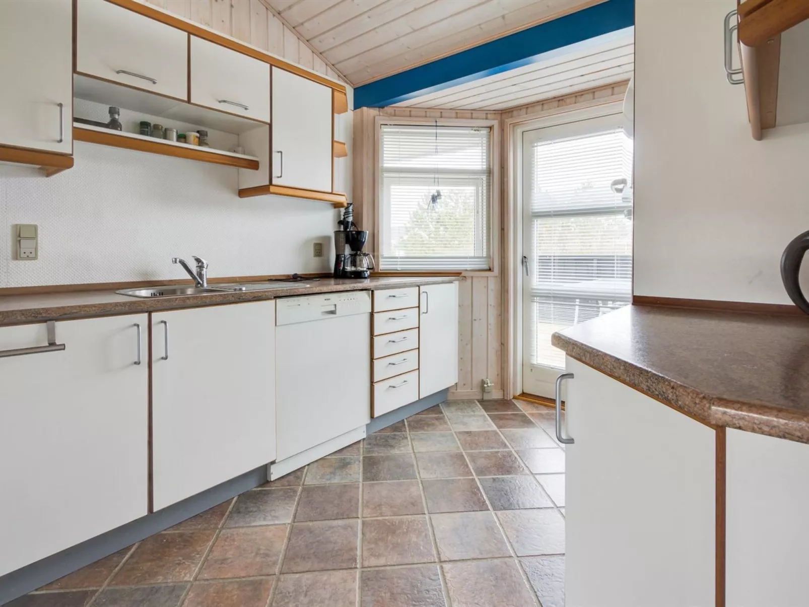"Thorin" - 100m from the sea-Binnen
