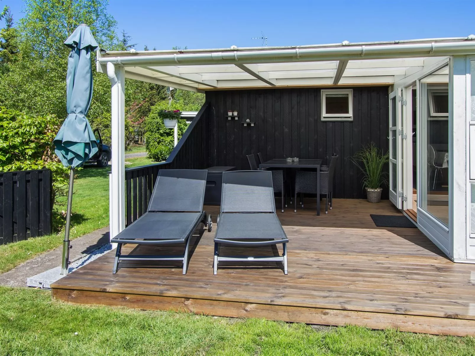 "Mårten" - 750m from the sea-Buiten