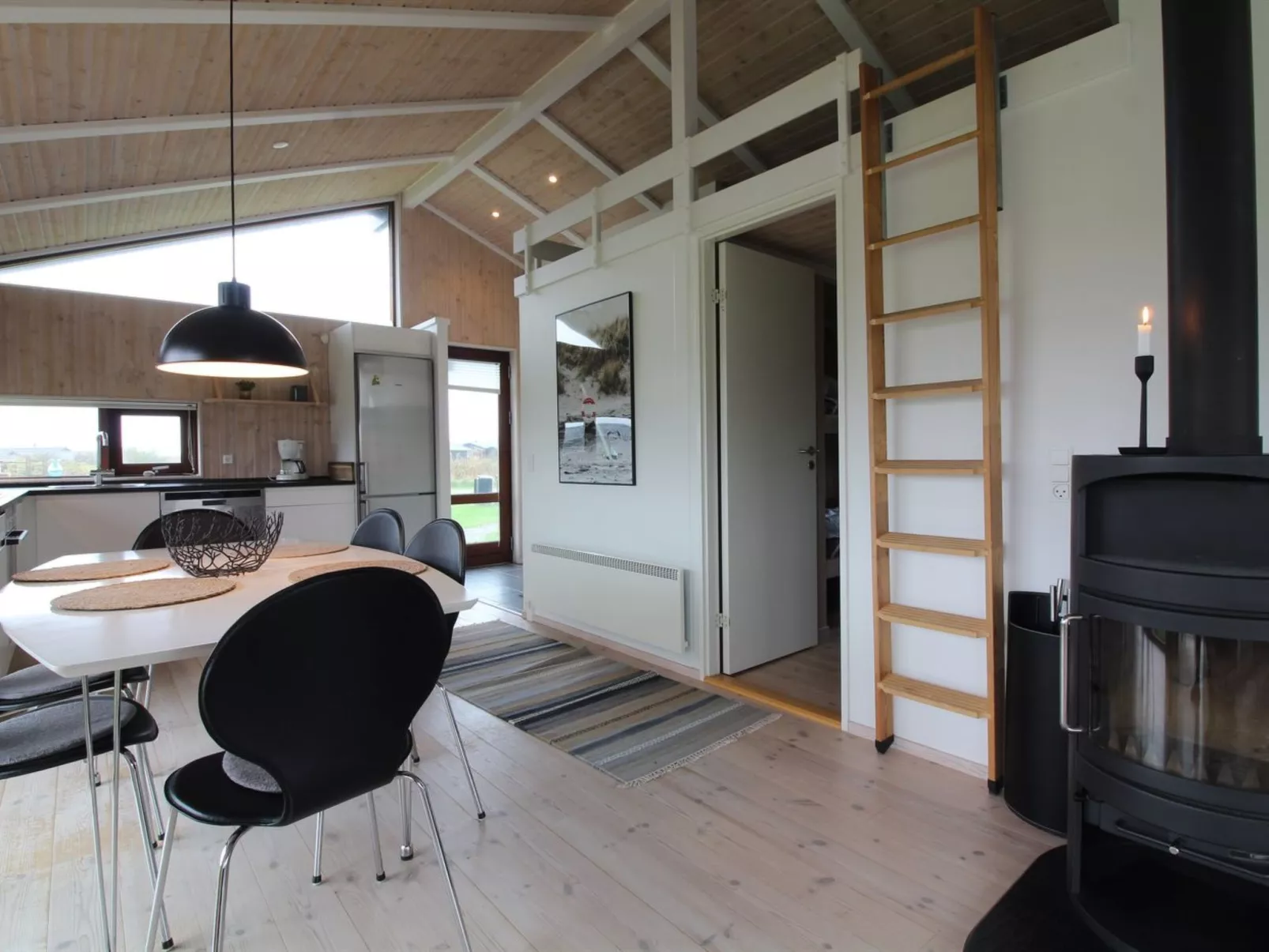 "Marrit" - 600m from the sea-Binnen