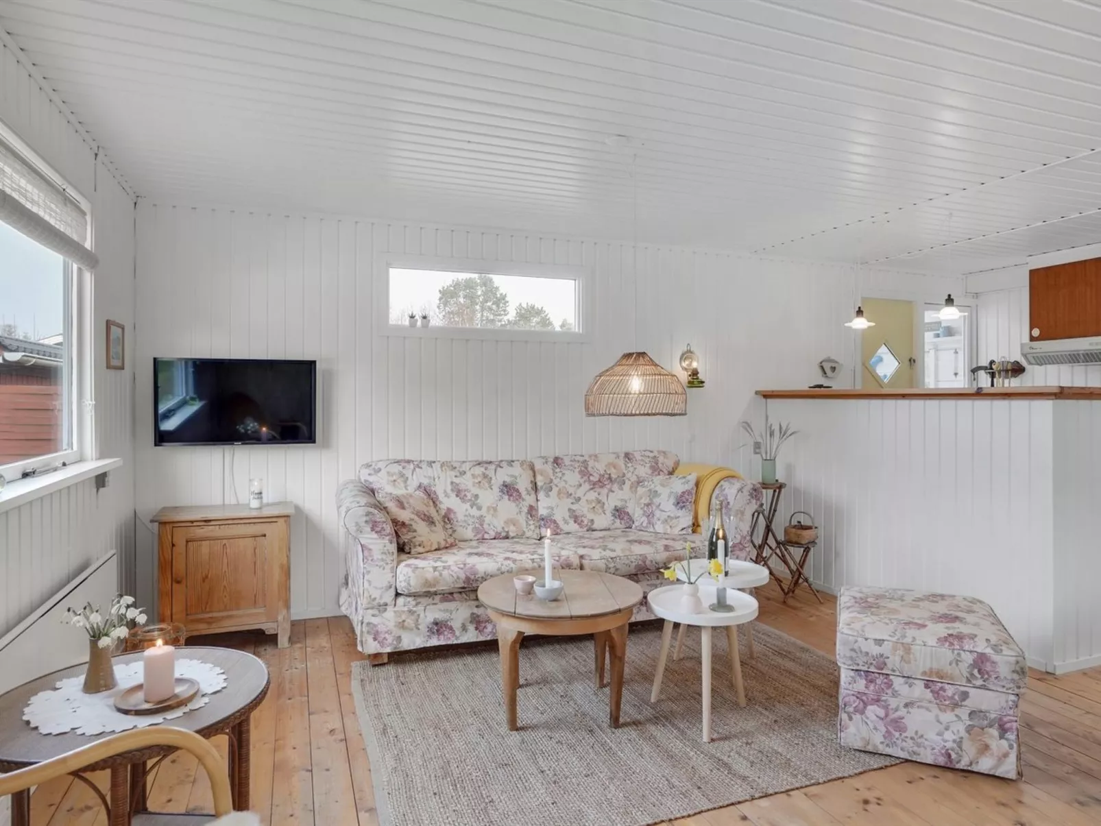 "Arlett" - 650m from the sea-Binnen