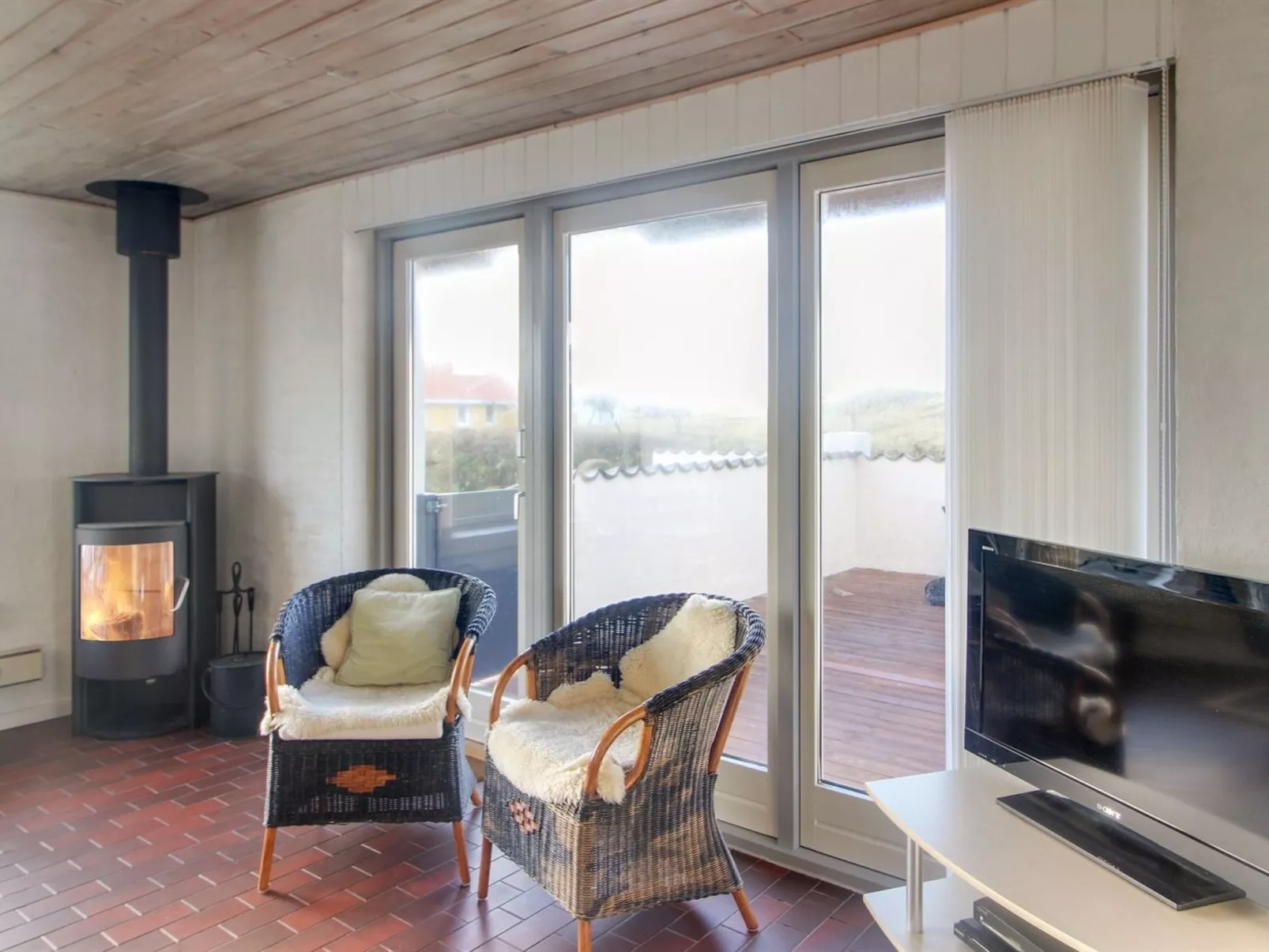 "Ågot" - 75m from the sea-Binnen