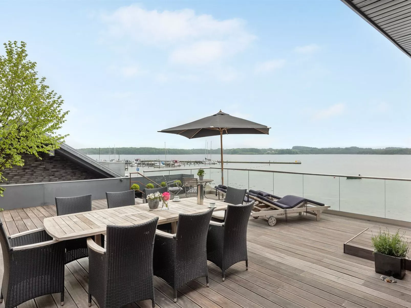 "Florinda" - 10m from the sea-Buiten