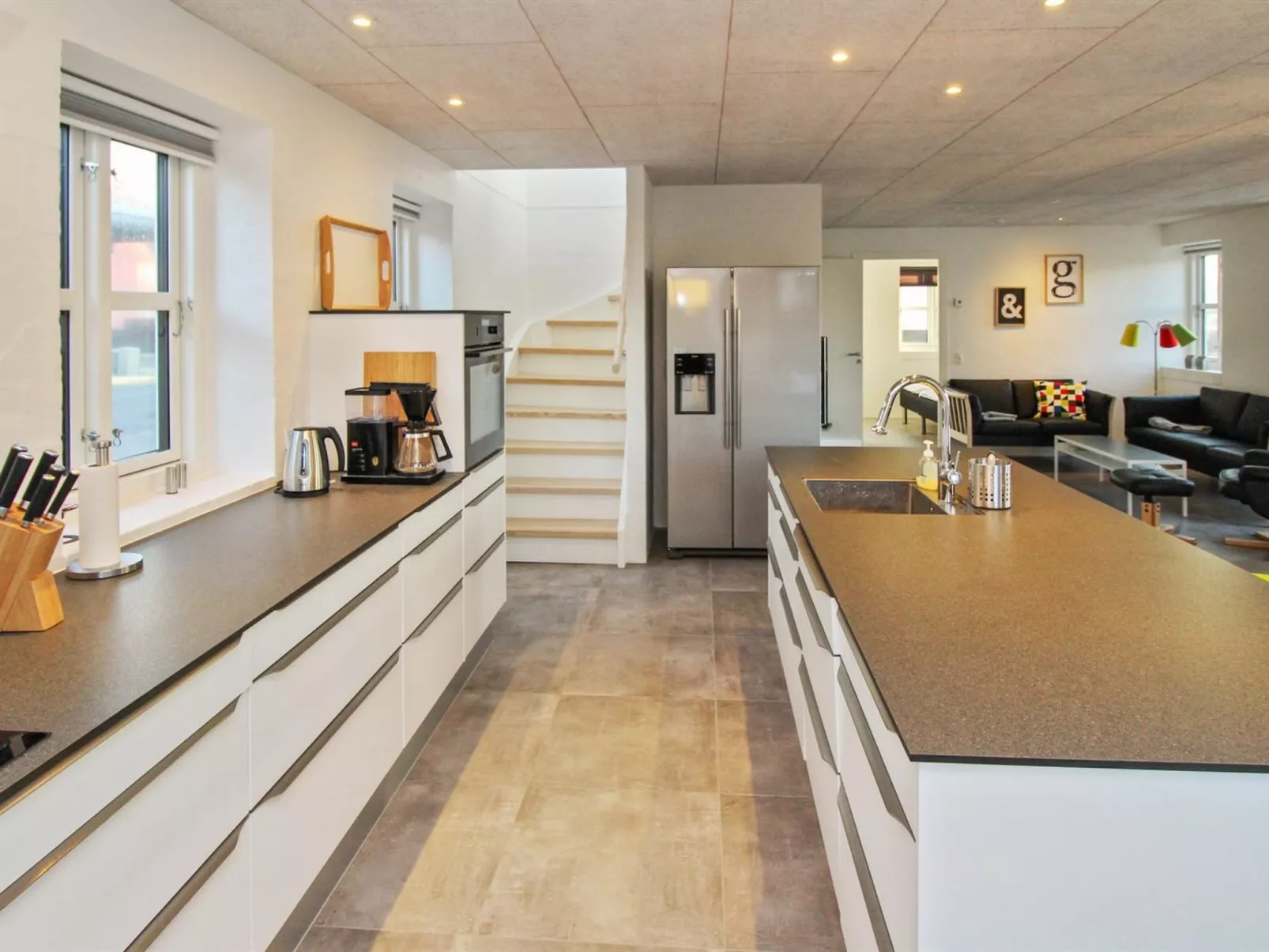 "Halldis" - 600m from the sea-Binnen
