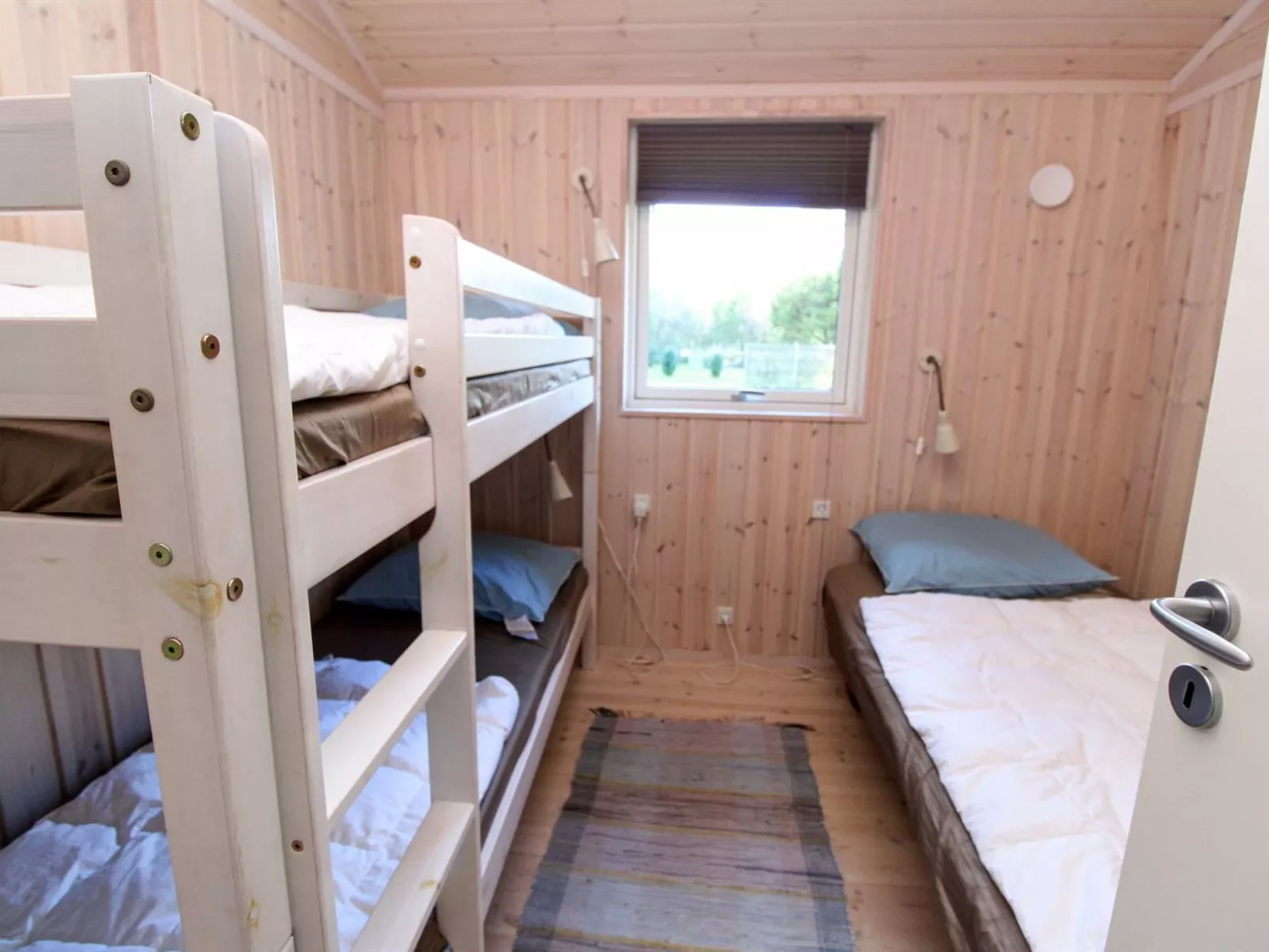 "Binta" - 600m from the sea-Binnen